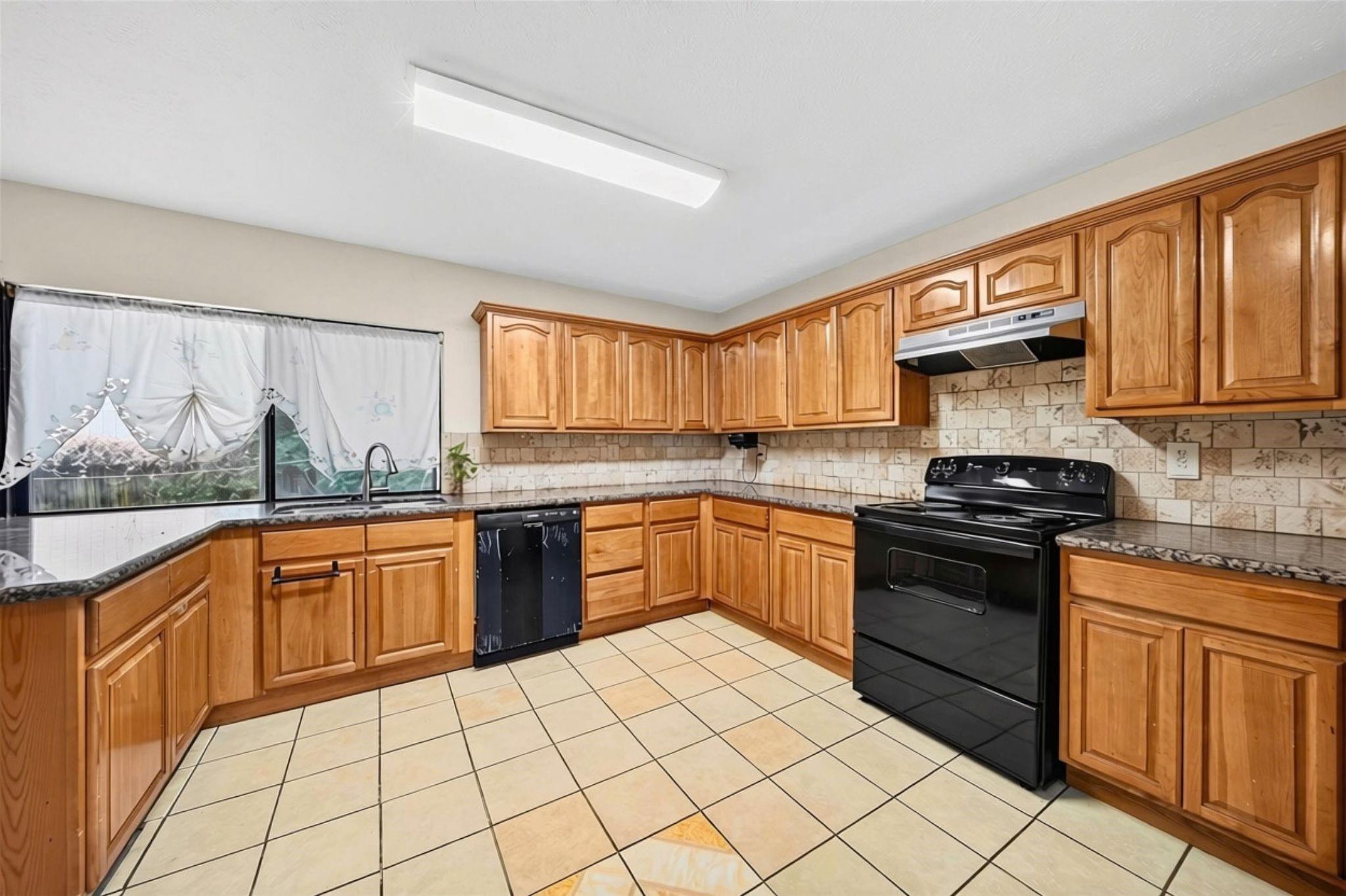 22702 Melham Lane, Spring, TX 77373 — photo 2