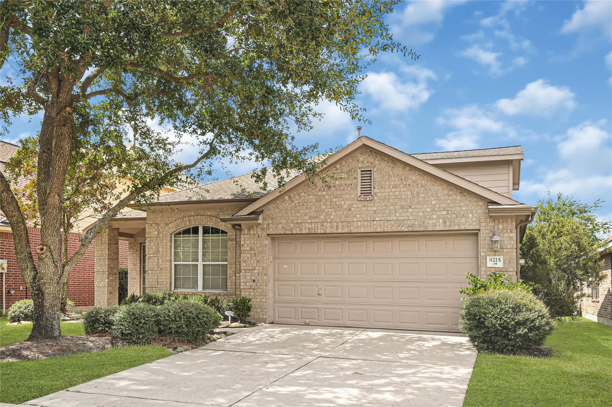 8215 Kerrington Glen Drive — photo