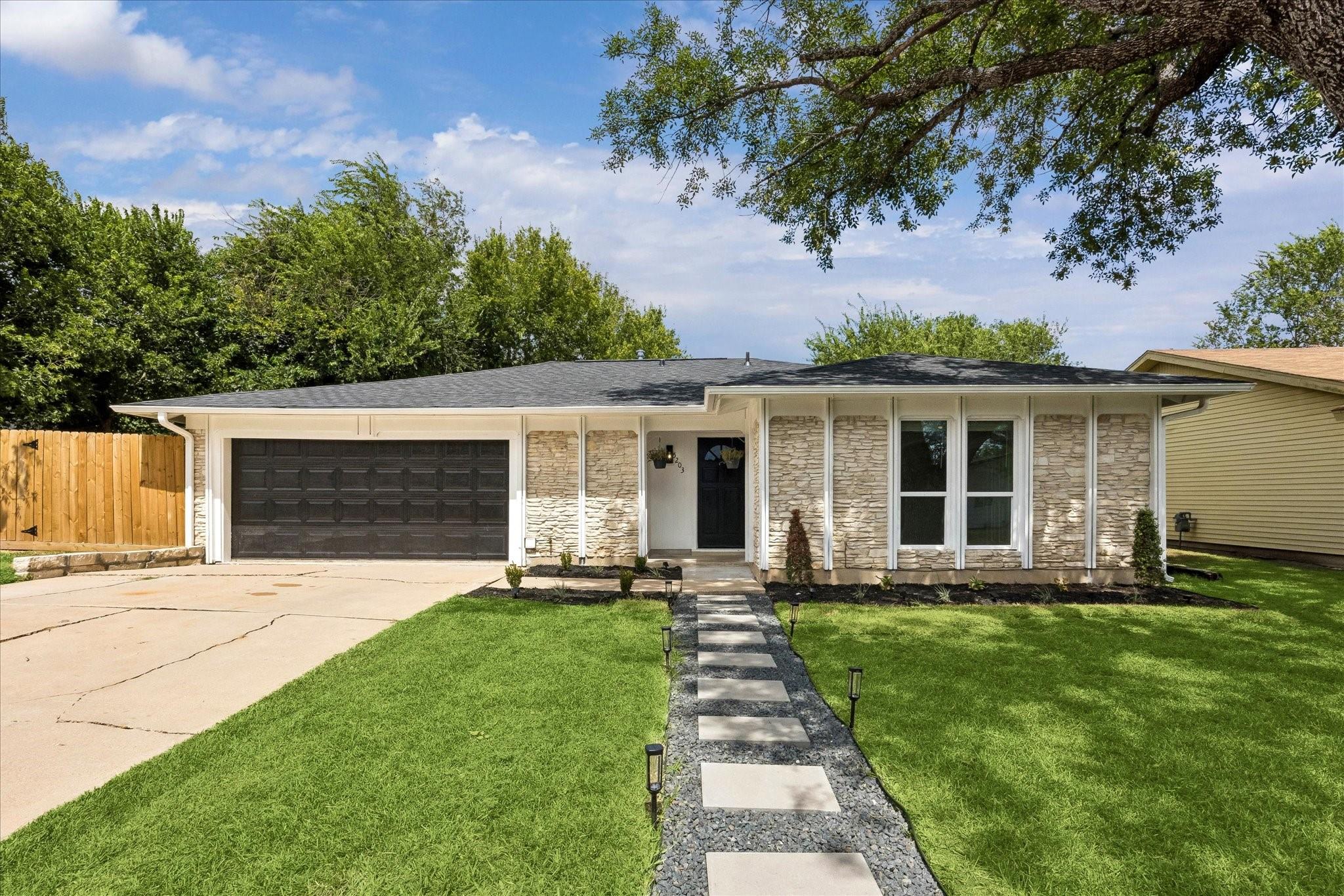 5203 Gladstone Drive — photo