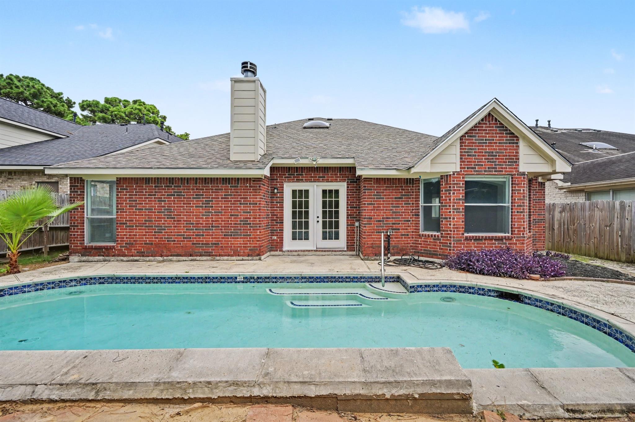 17107 Mountain Crest Drive — photo