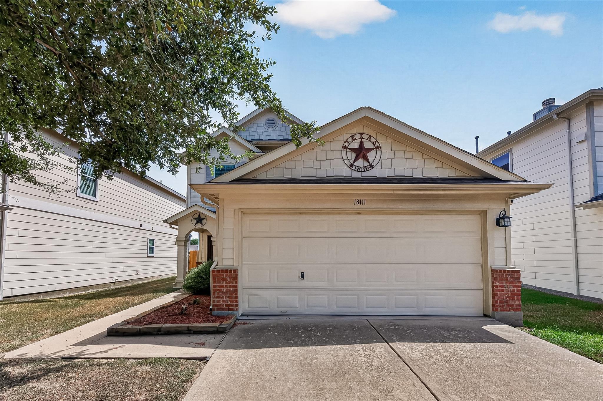 18111 Shallow Leaf Lane — photo