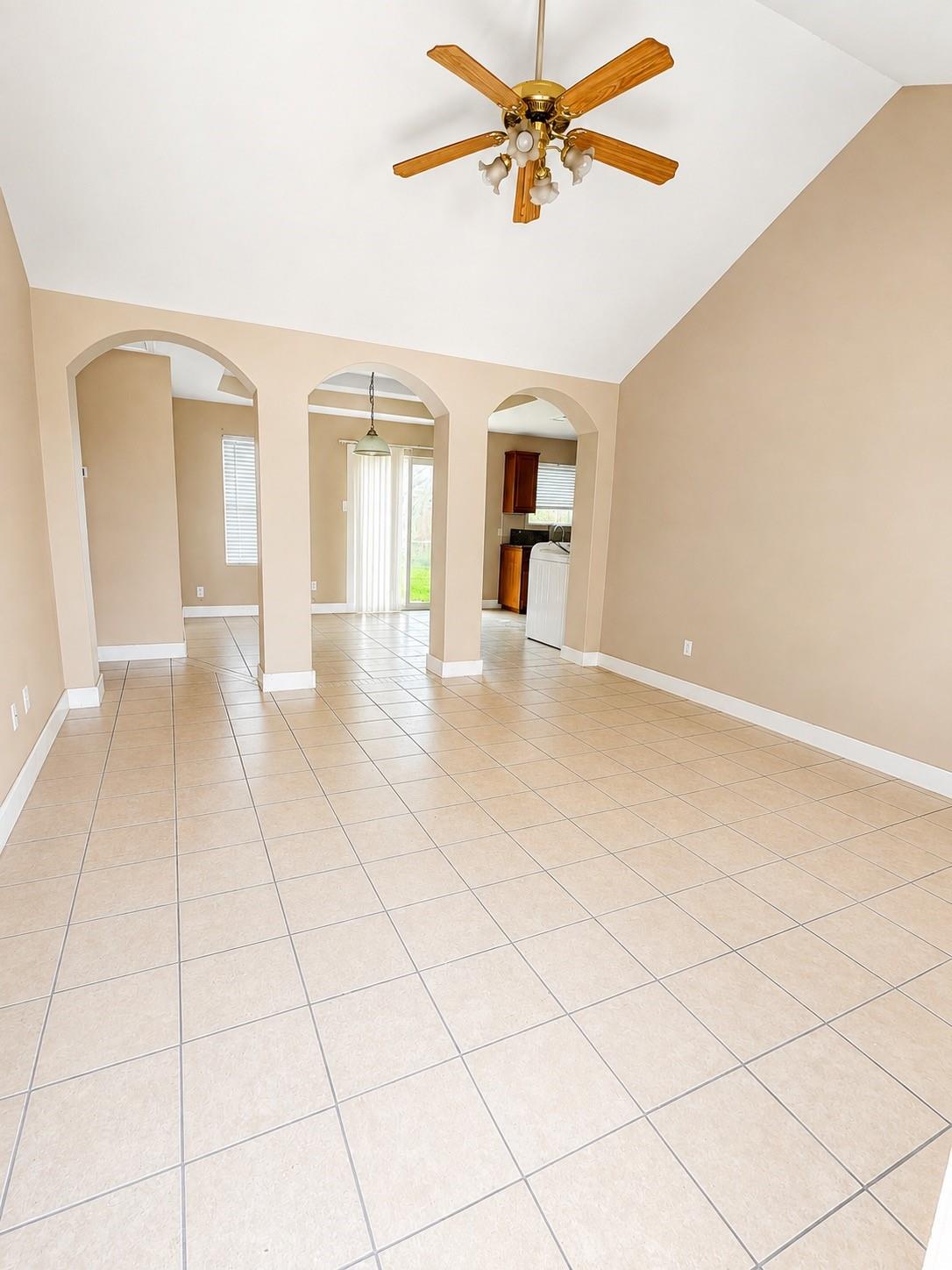 12607 Rio Bravo Street, Rosharon, TX 77583 — photo 2