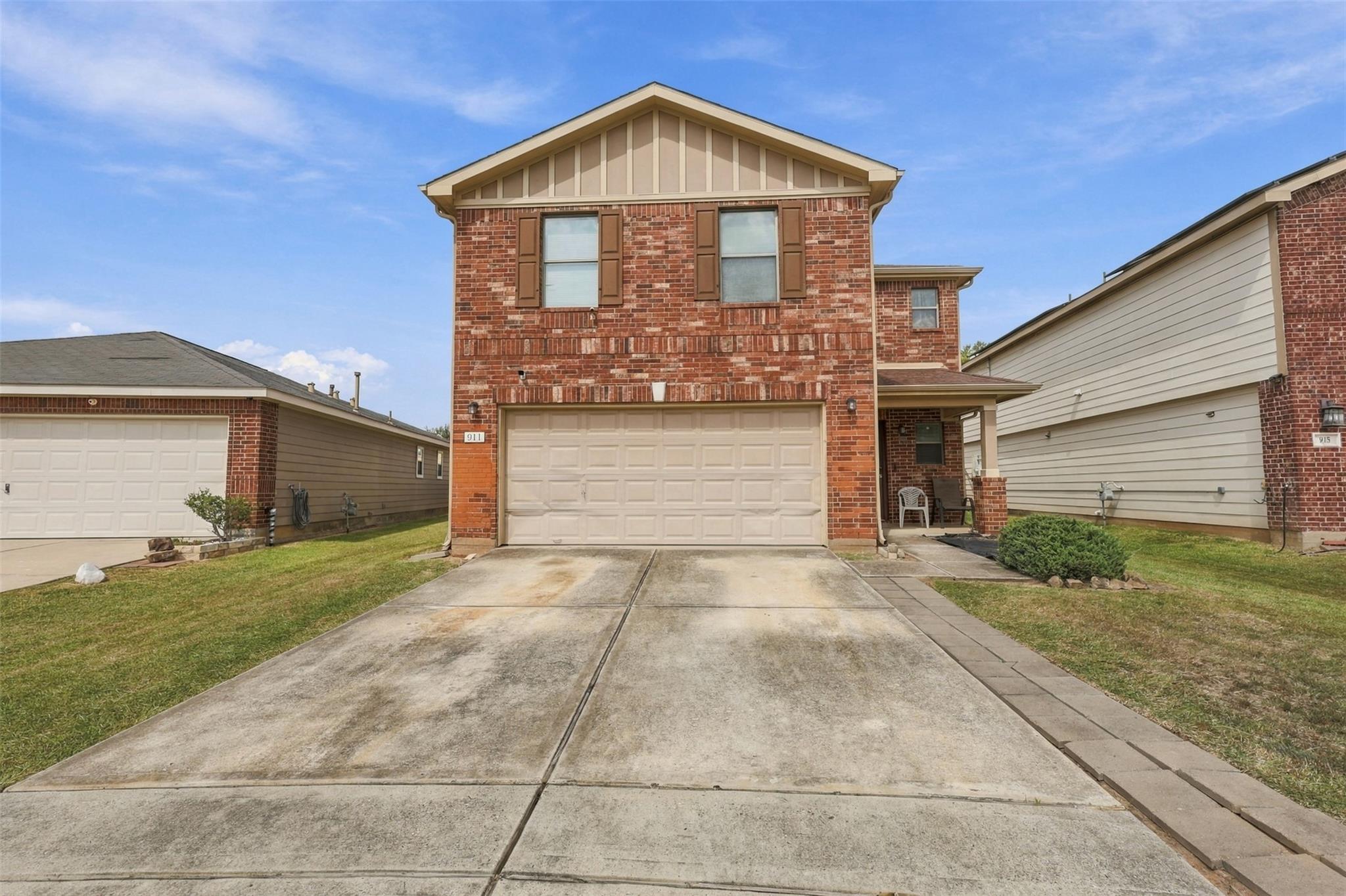 911 Belshear Court — photo