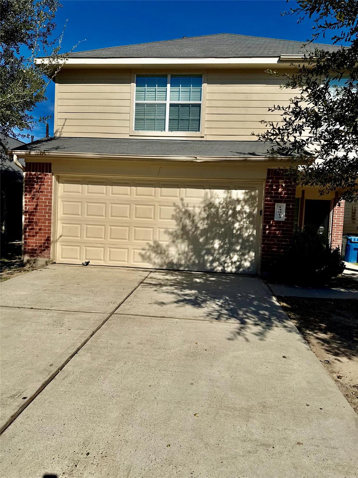 14914 Huntington Willow Lane — photo