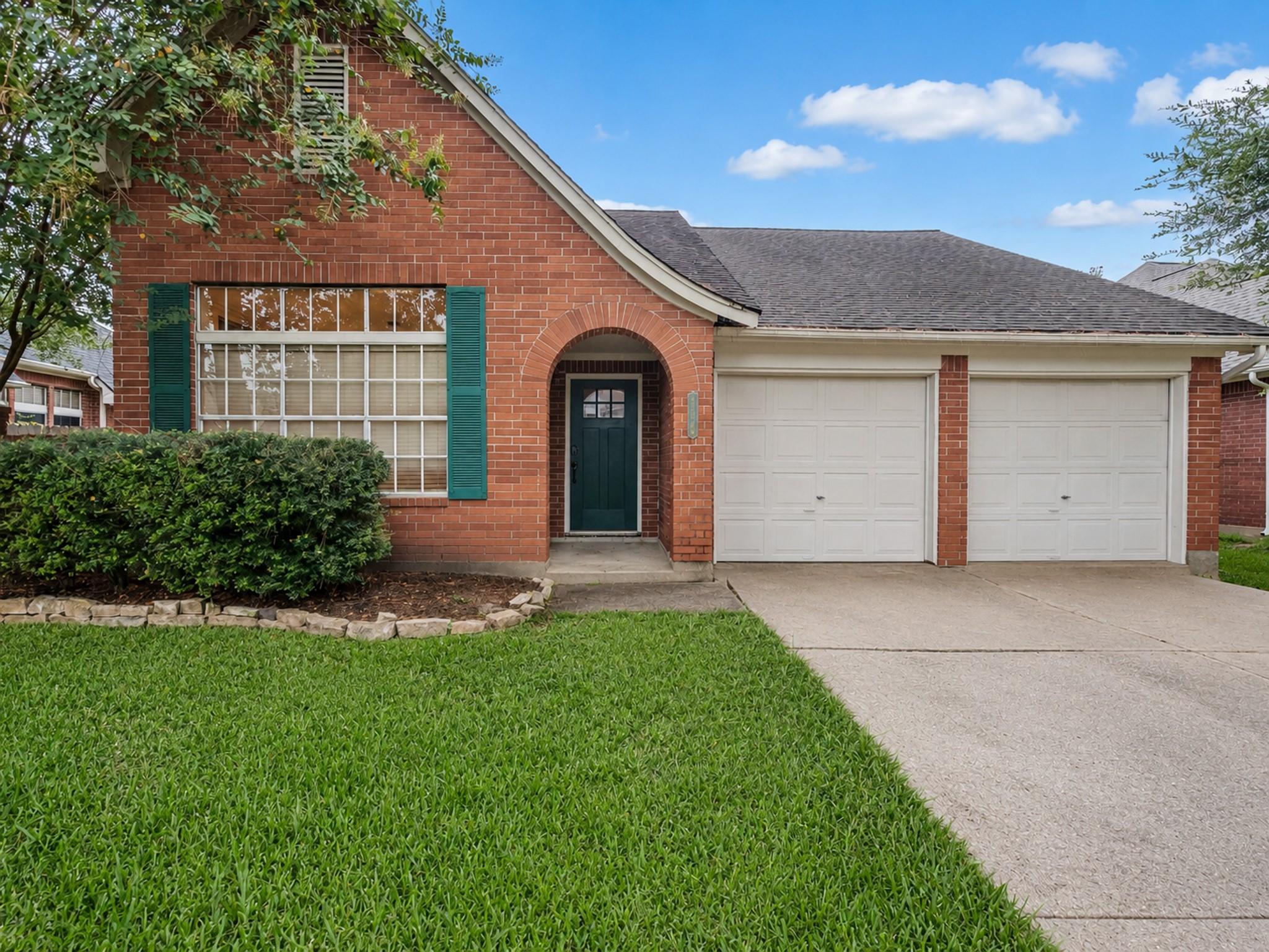 14342 Fair Knoll Way — photo