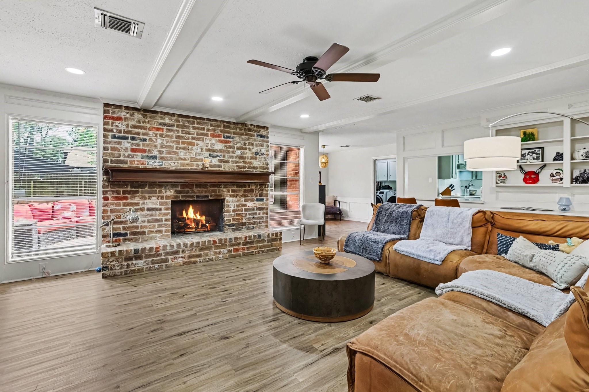 5823 Havenwoods — photo