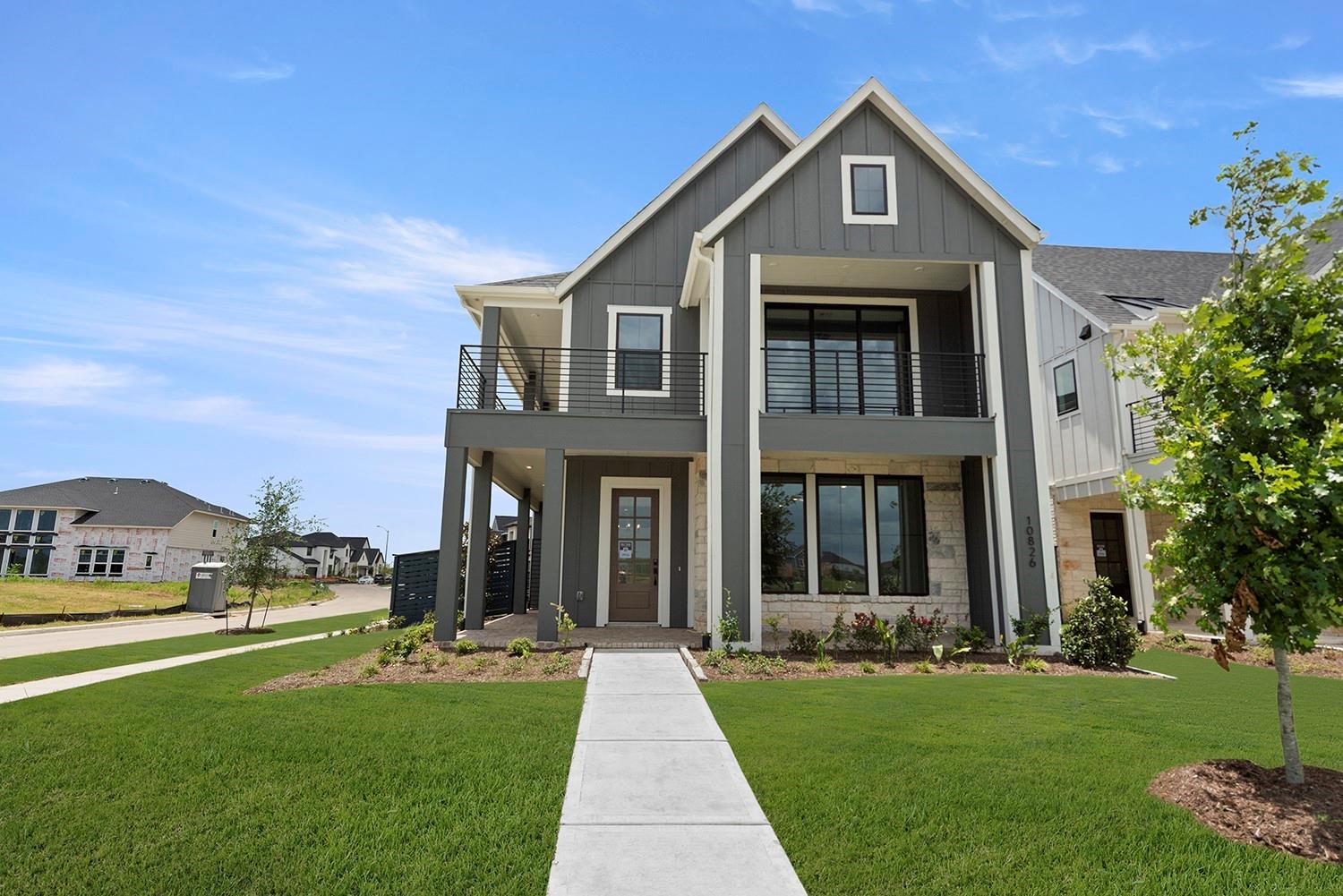 10826 Pioneer Point — photo