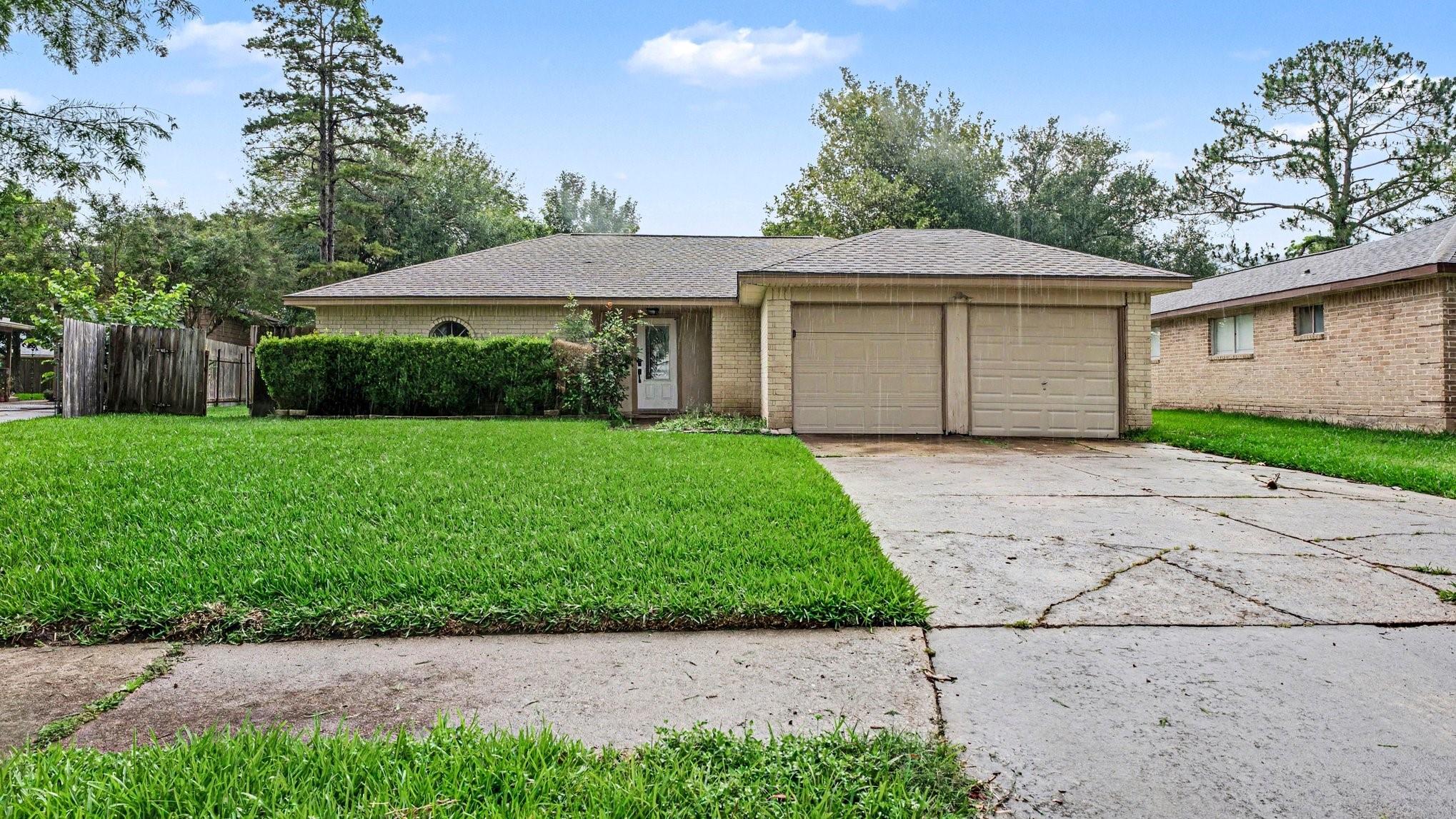 16107 Barcelona Drive — photo