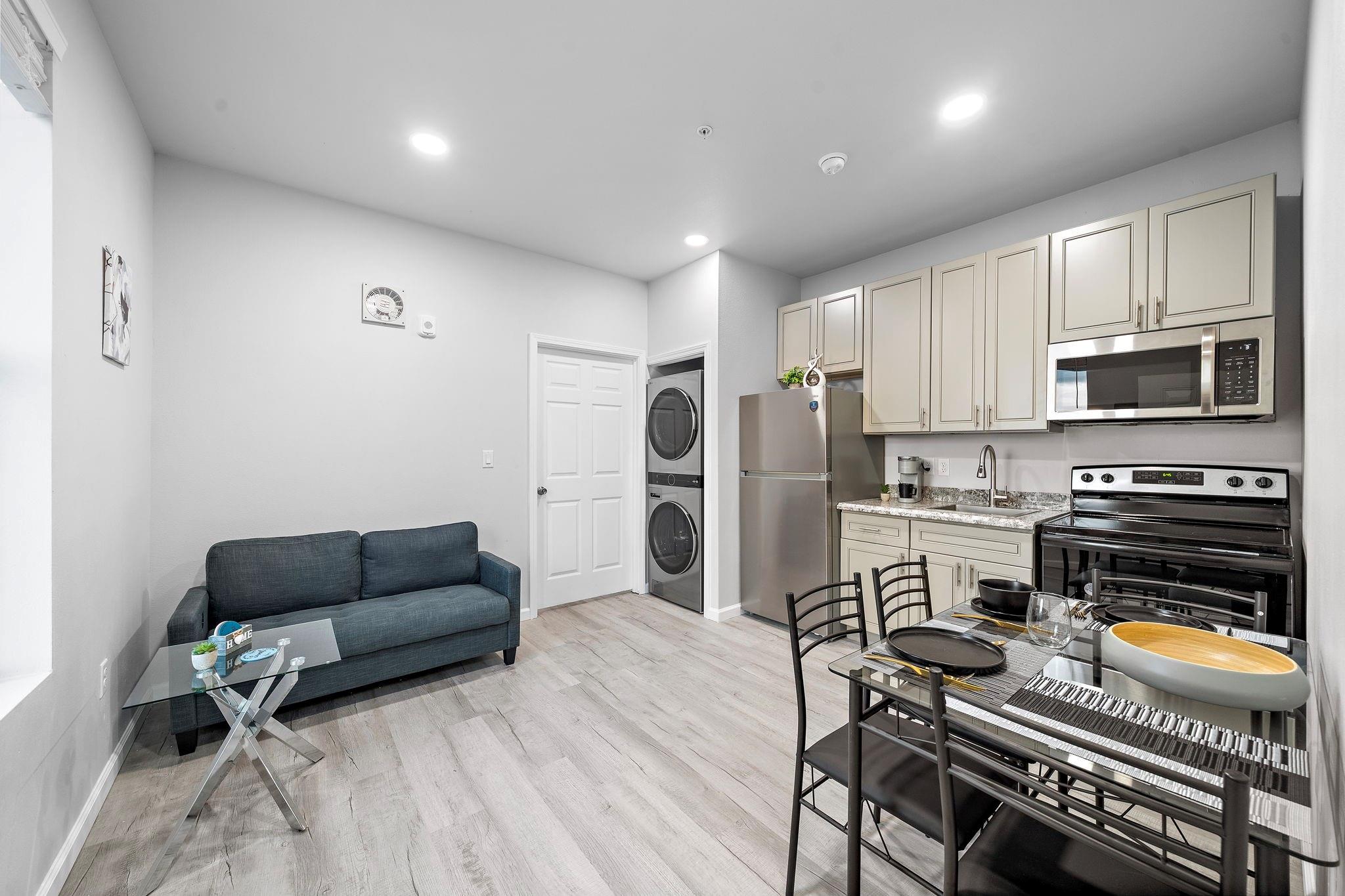 803 Avenue K Unit F — photo