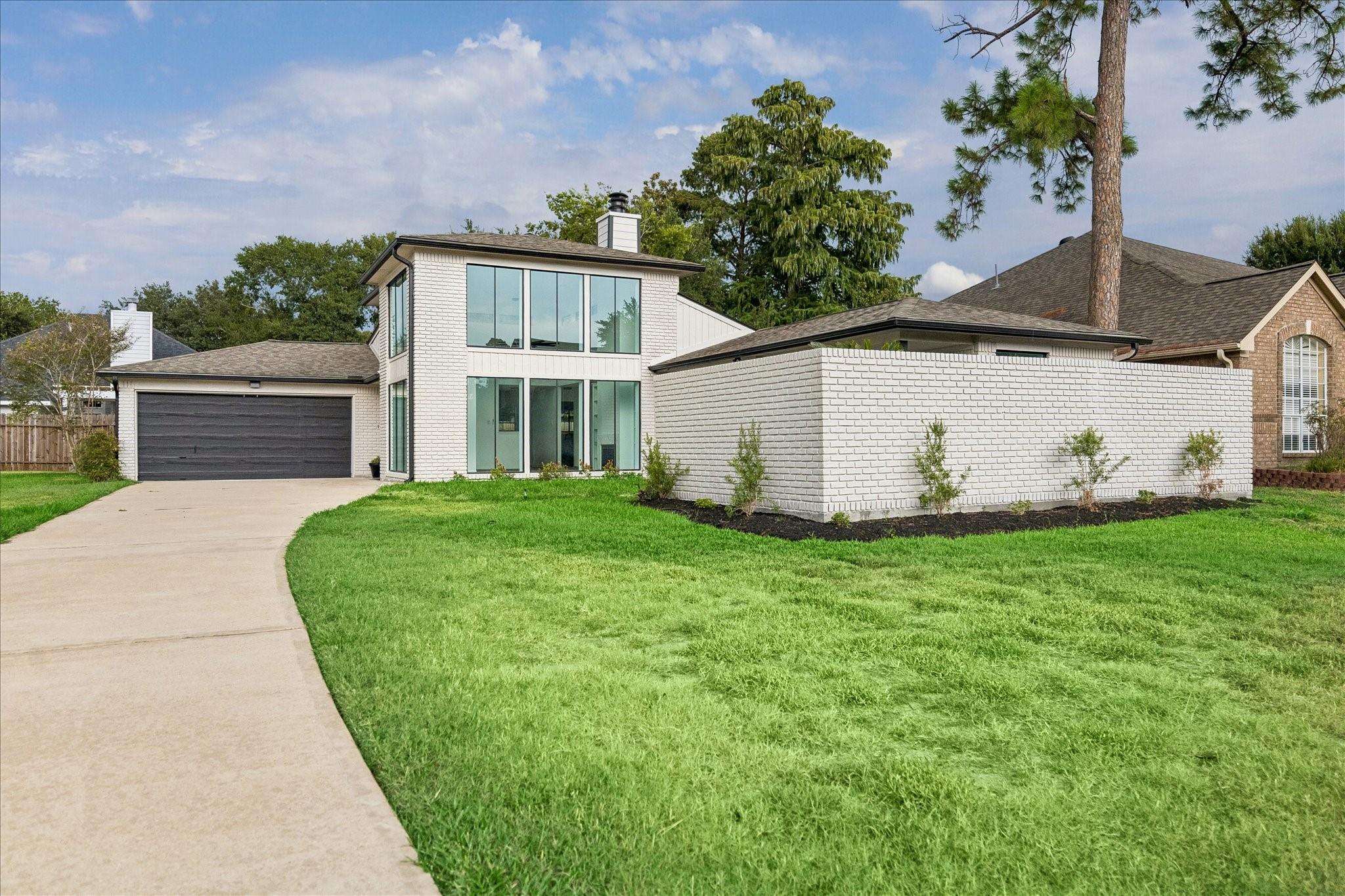 14718 Cedar Isle Drive — photo