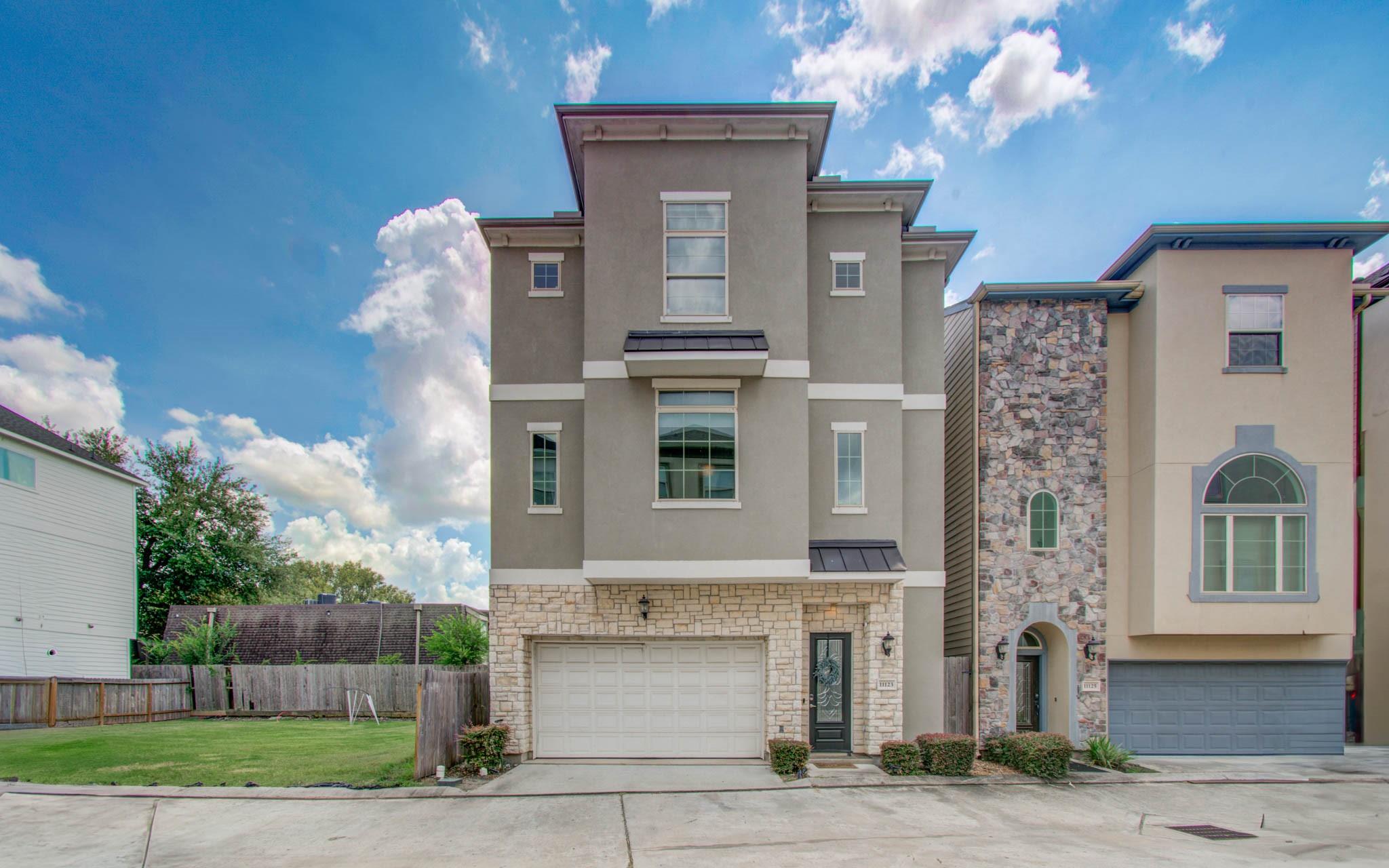 11123 Olympia Drive — photo
