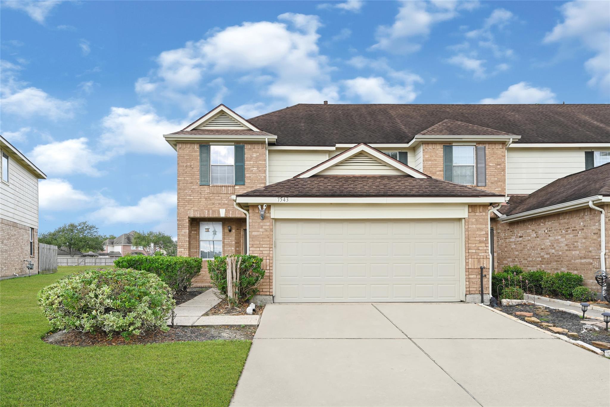 7543 Park Bend Lane — photo