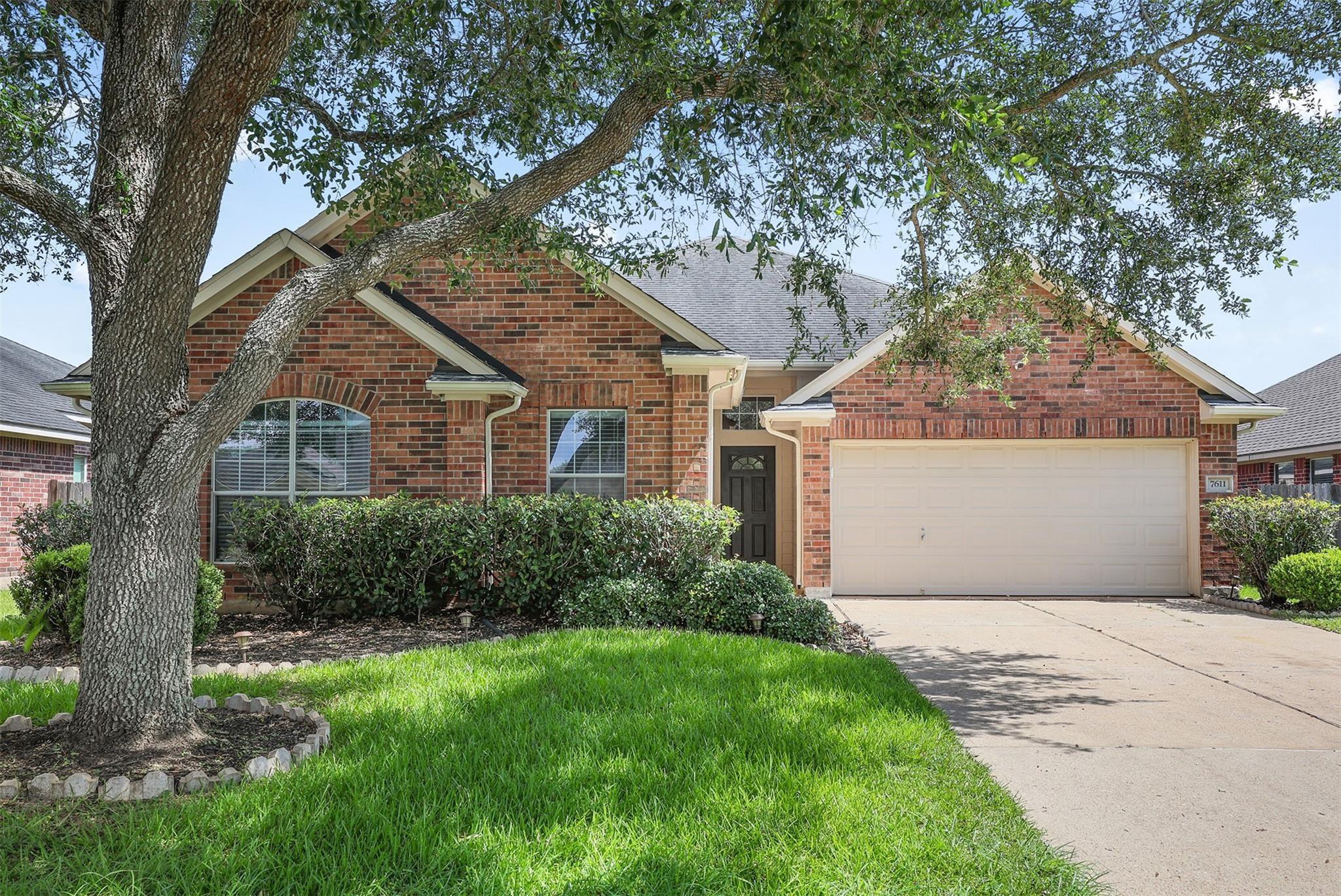 7611 Waterlilly Lane — photo