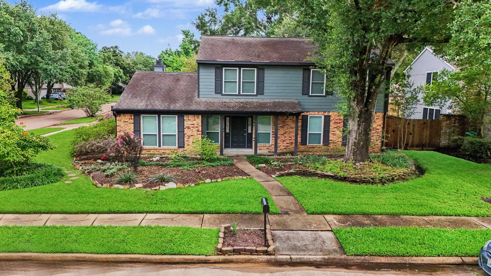 15703 Maple Manor Drive — photo