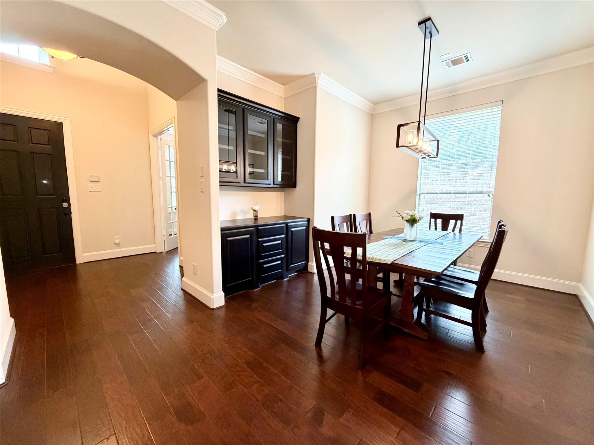 175 Oarwood Place — photo