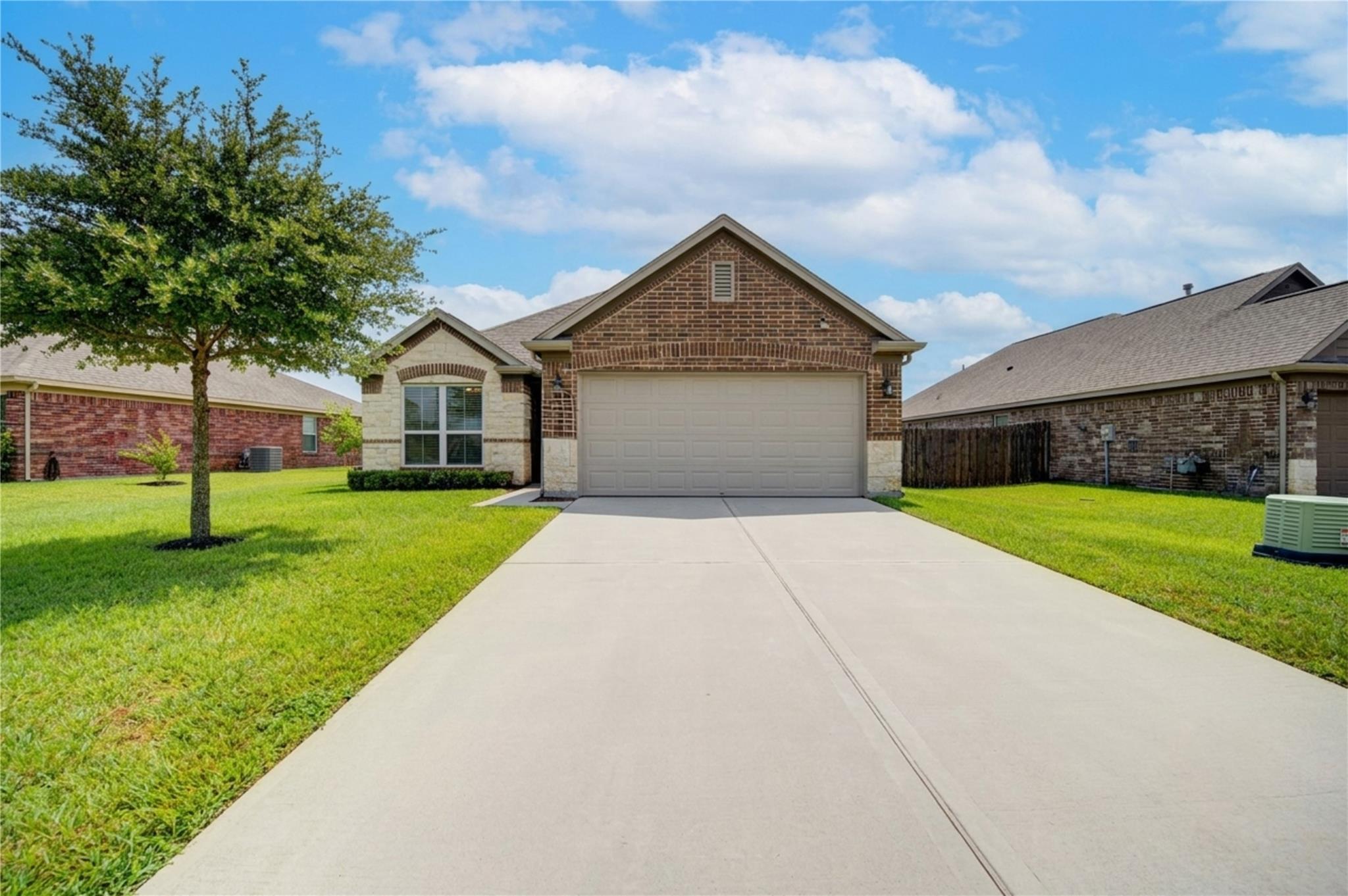 4614 Coopers Hill Trail — photo