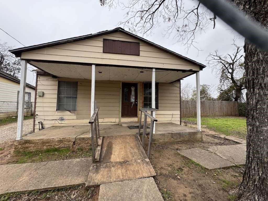 3355 Brantley Street — photo