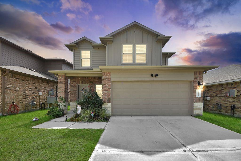 14533 Valley Ridge Drive — photo