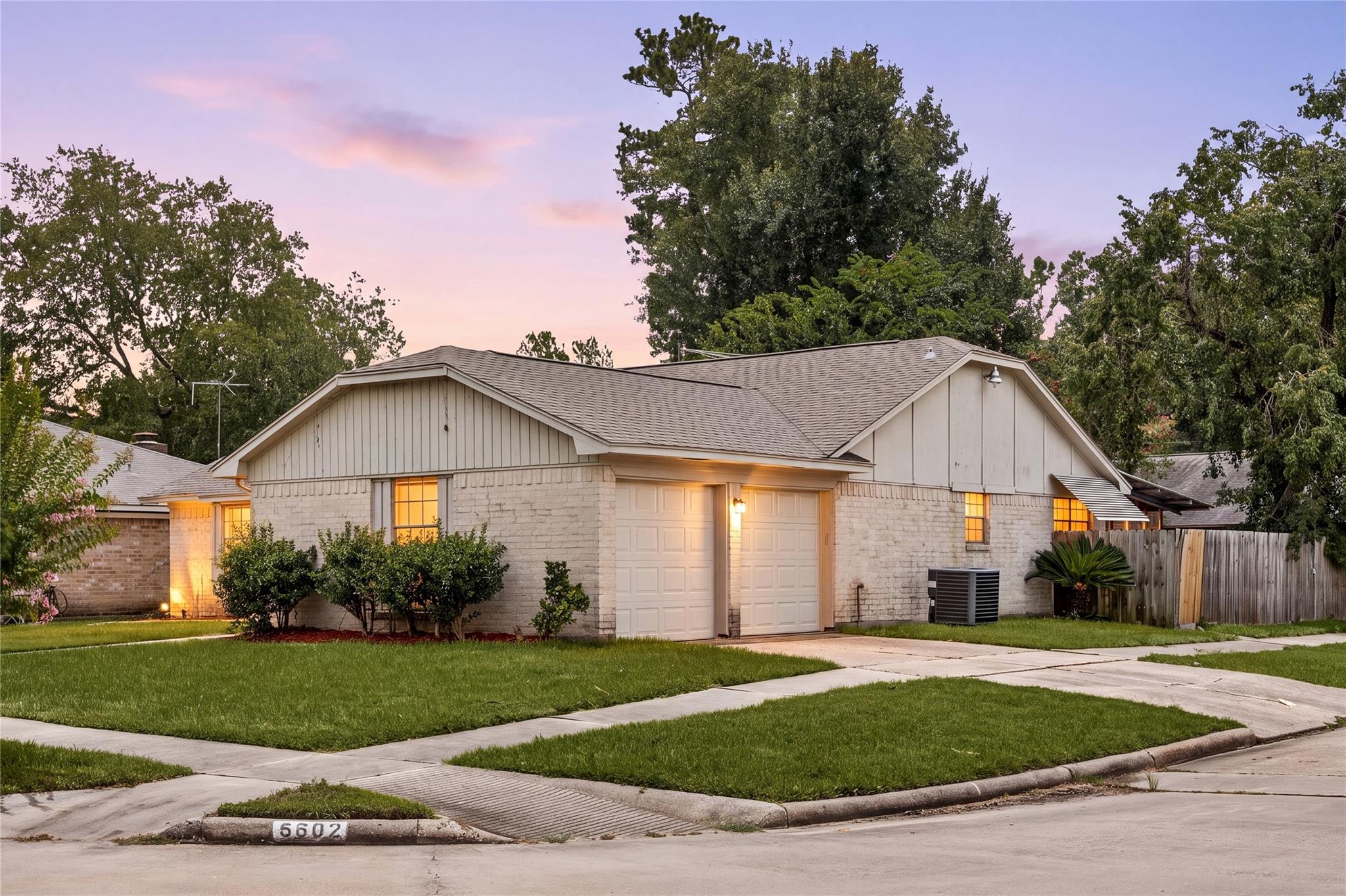 6602 Fallengate Drive, Spring, TX 77373 — photo 2