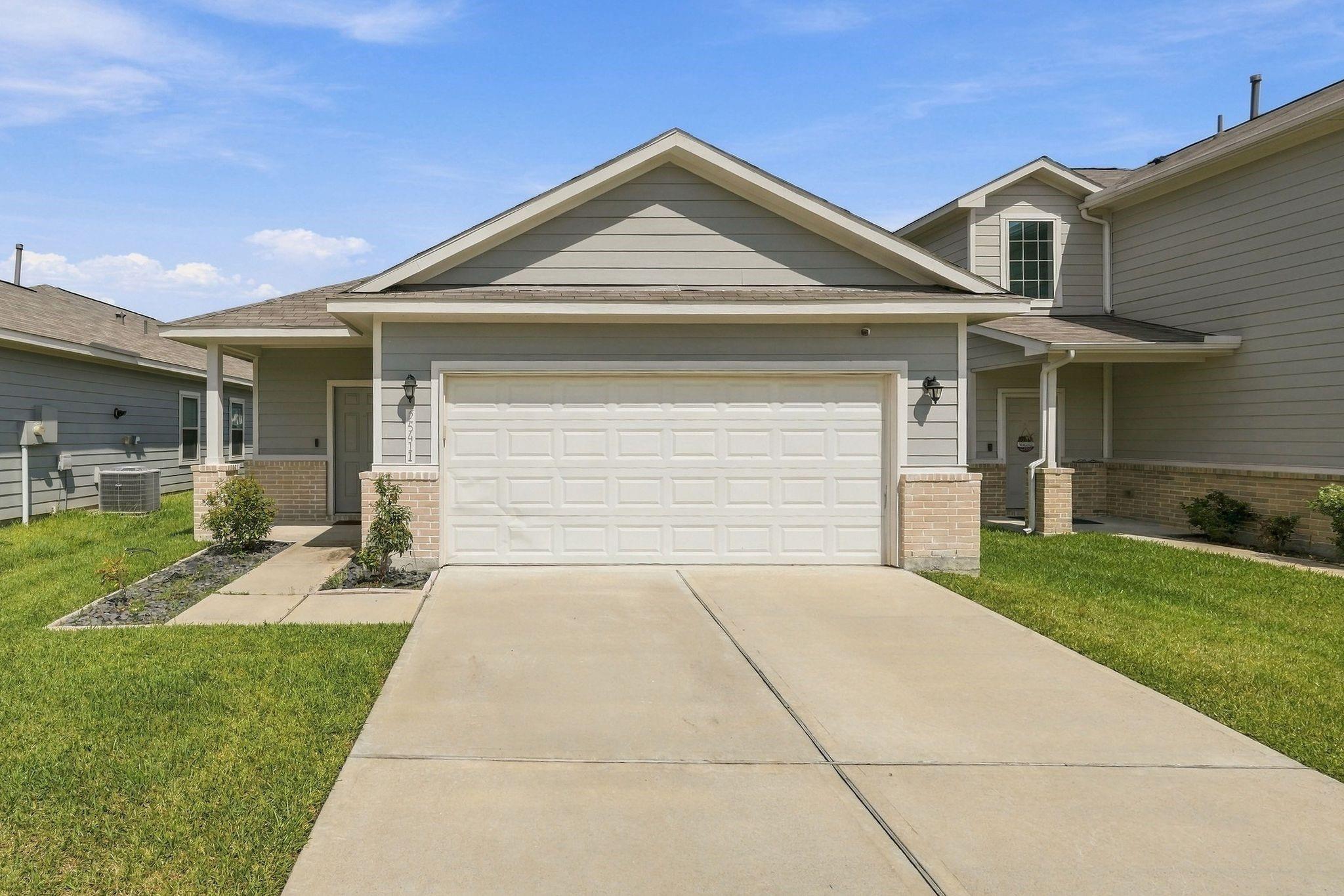 25411 Northpark Lake Drive — photo