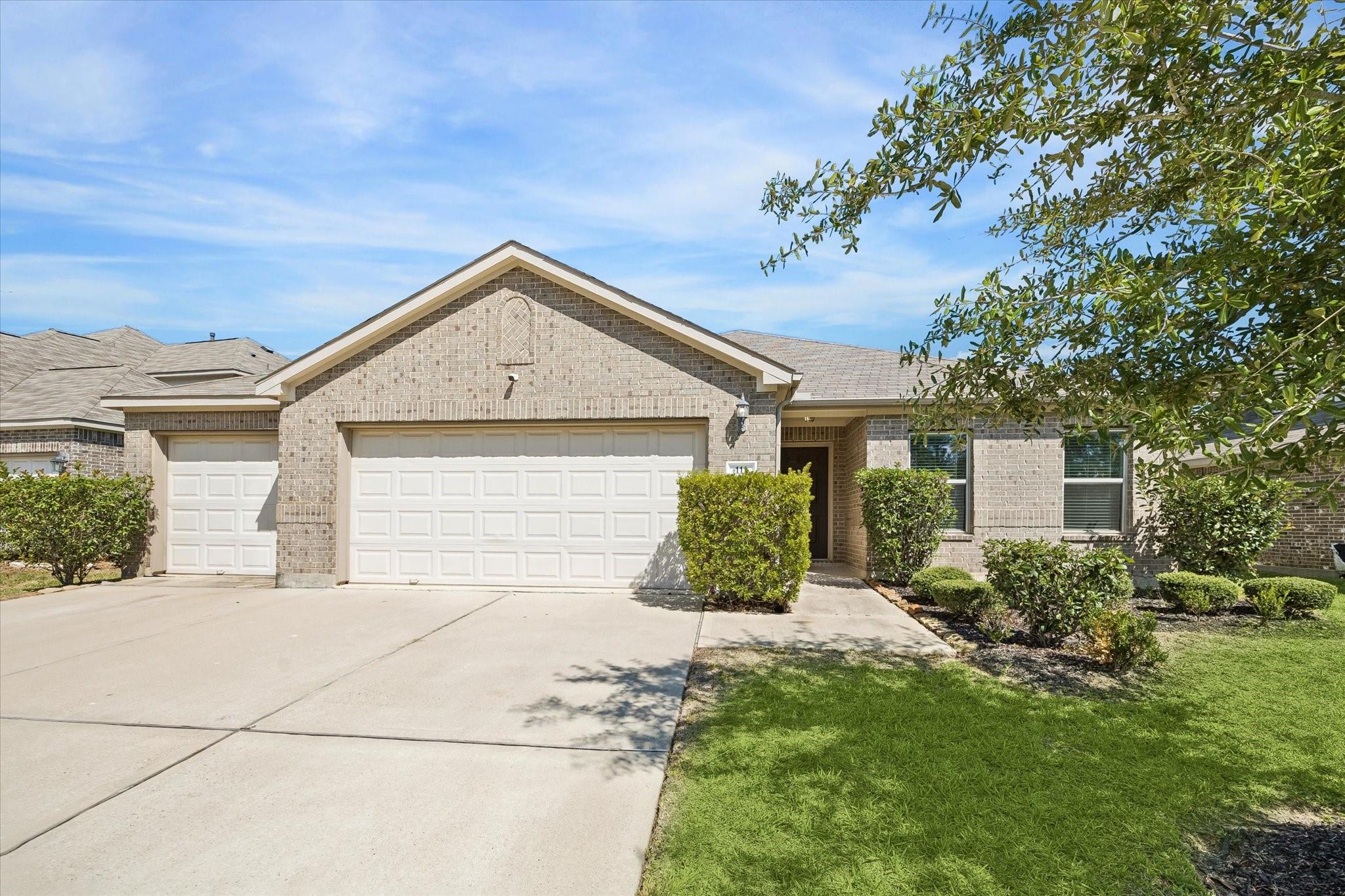 111 Valiant Ridge Trail — photo