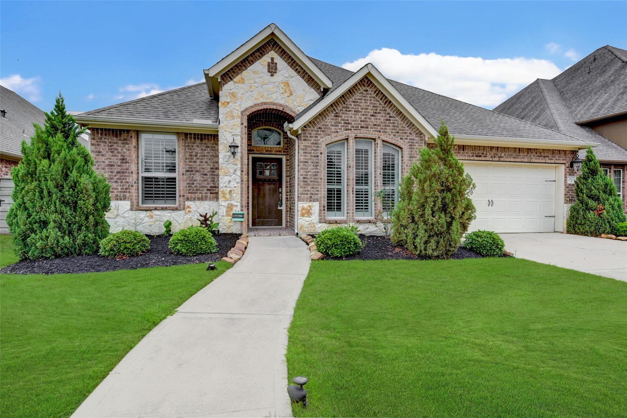 2603 Deerwood Heights Lane — photo