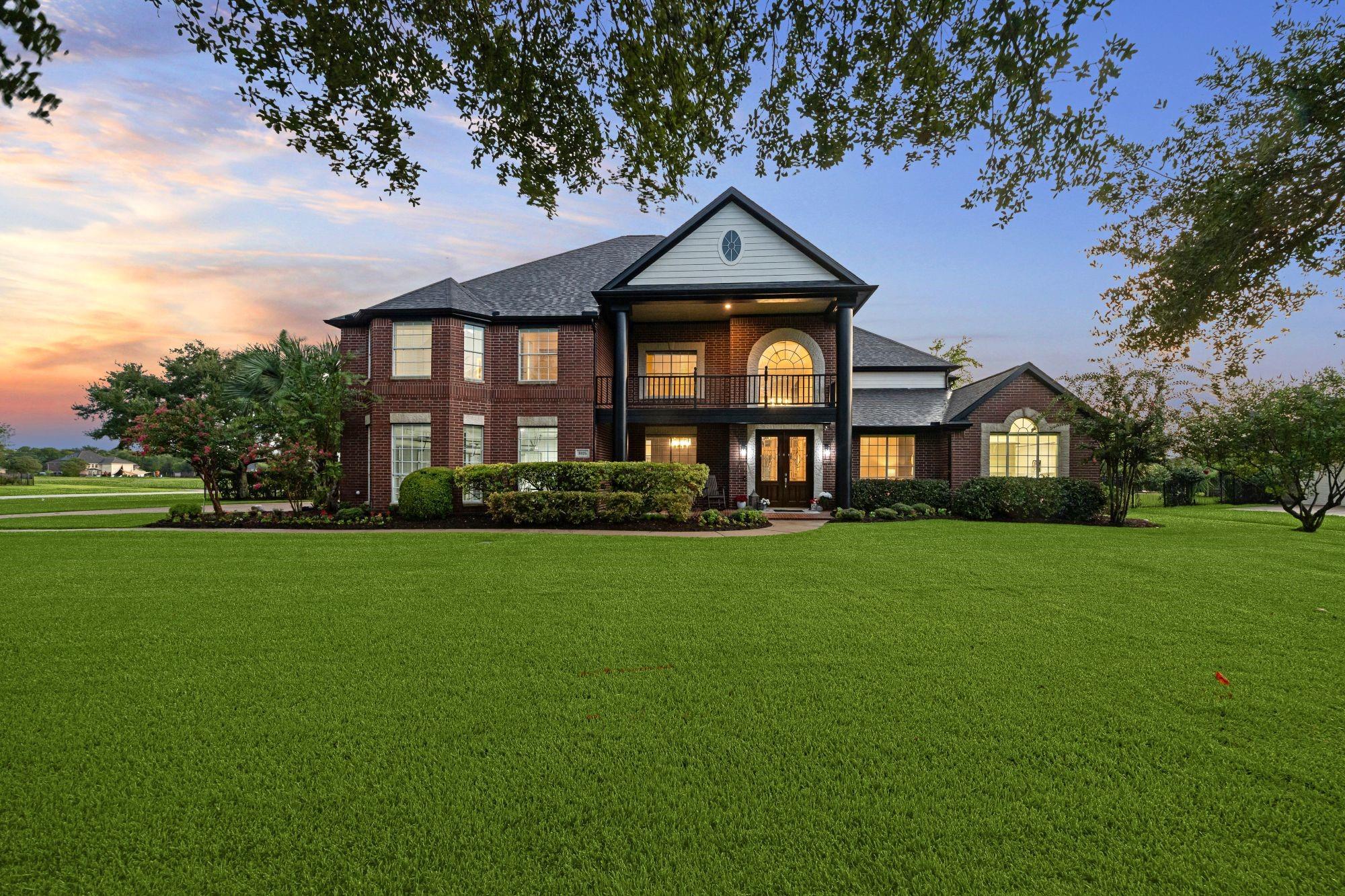 8826 Crown Jewel Drive — photo