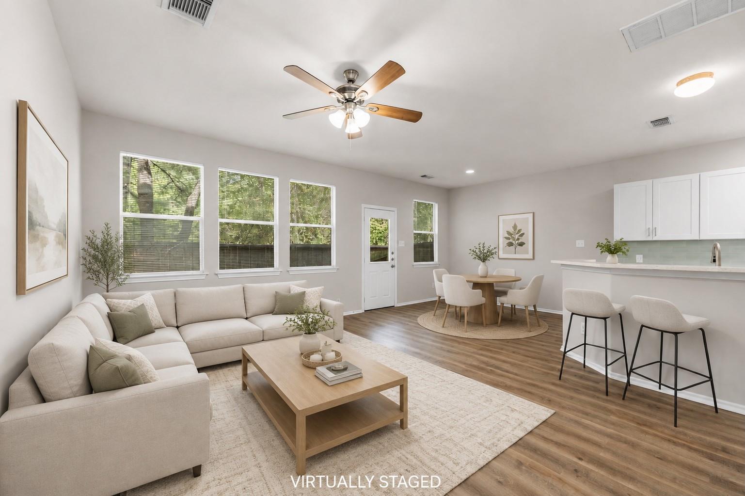 211 N Burberry Park Circle — photo