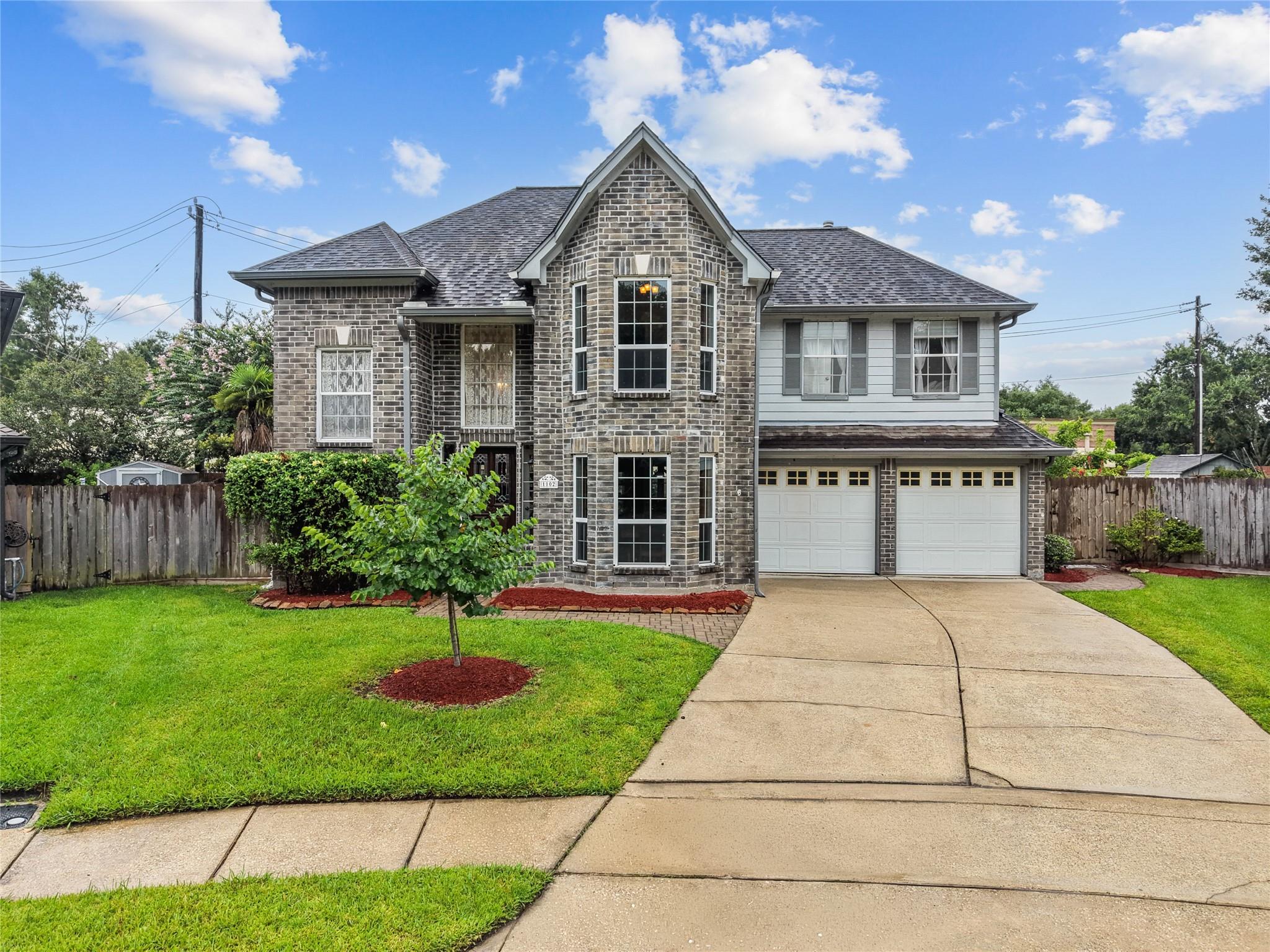 1102 Juniper Canyon Lane — photo