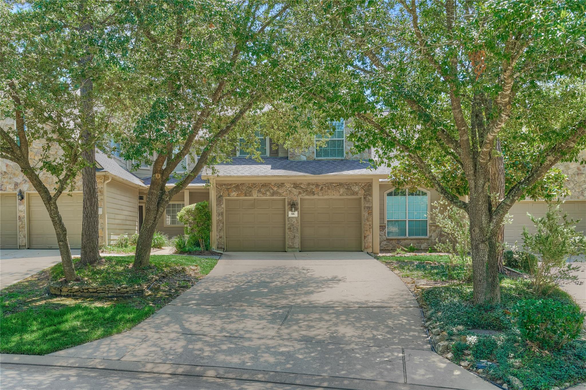 66 Valley Oaks Circle — photo