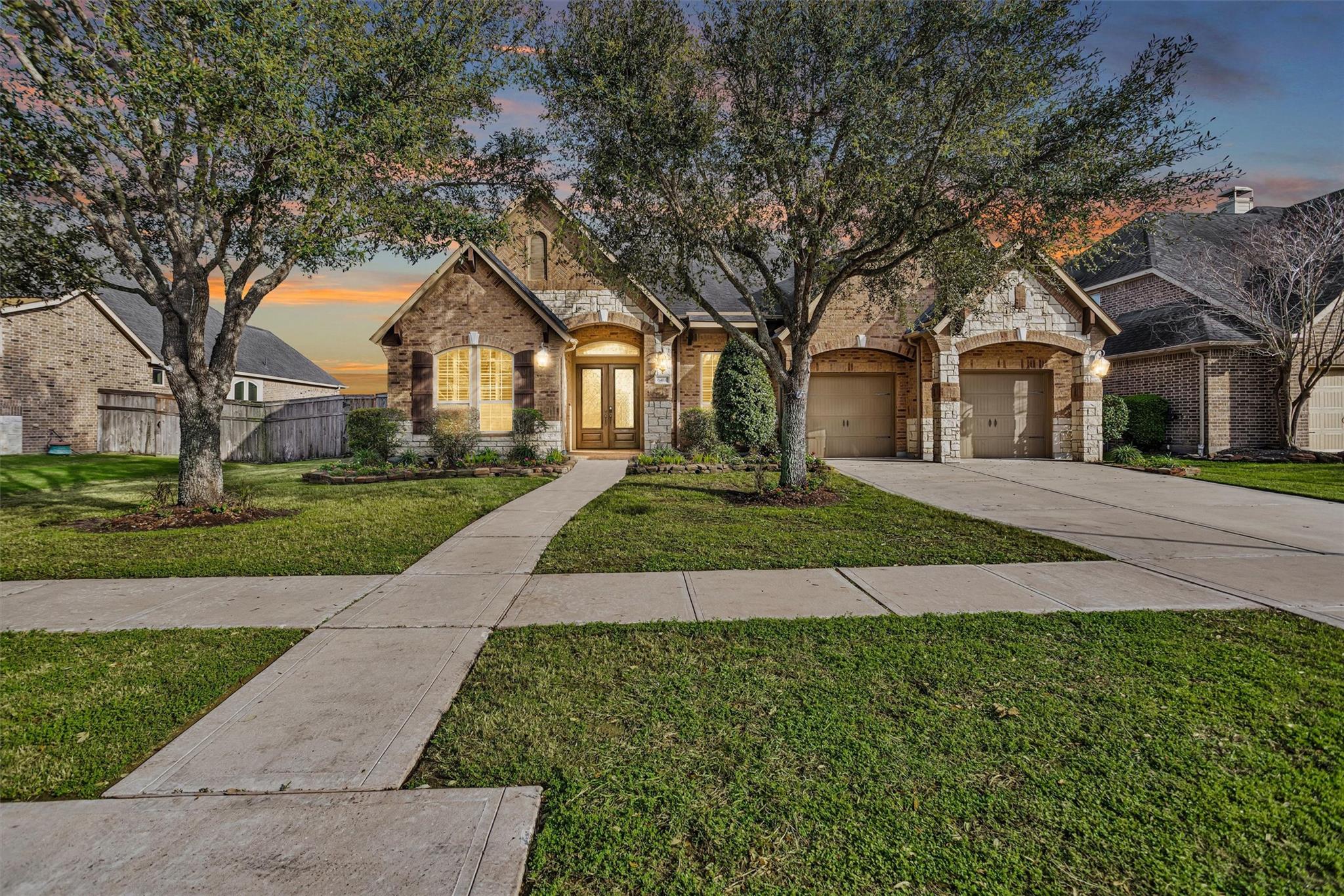 6411 S Saddle Creek Lane — photo