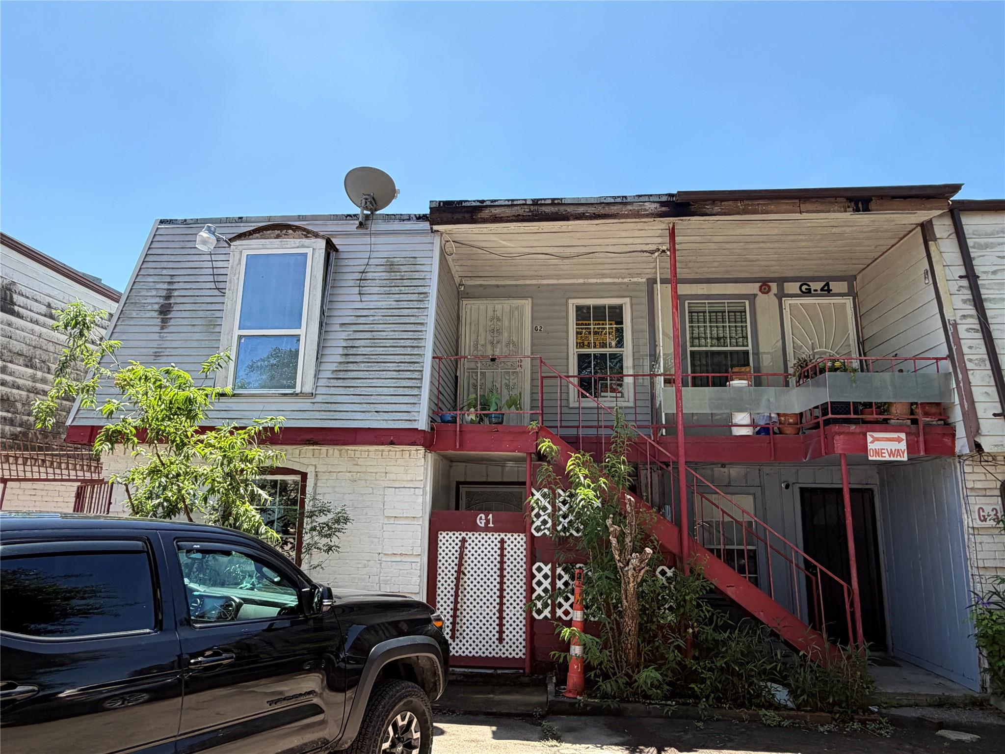 8282 Park Place Boulevard #G2 — photo