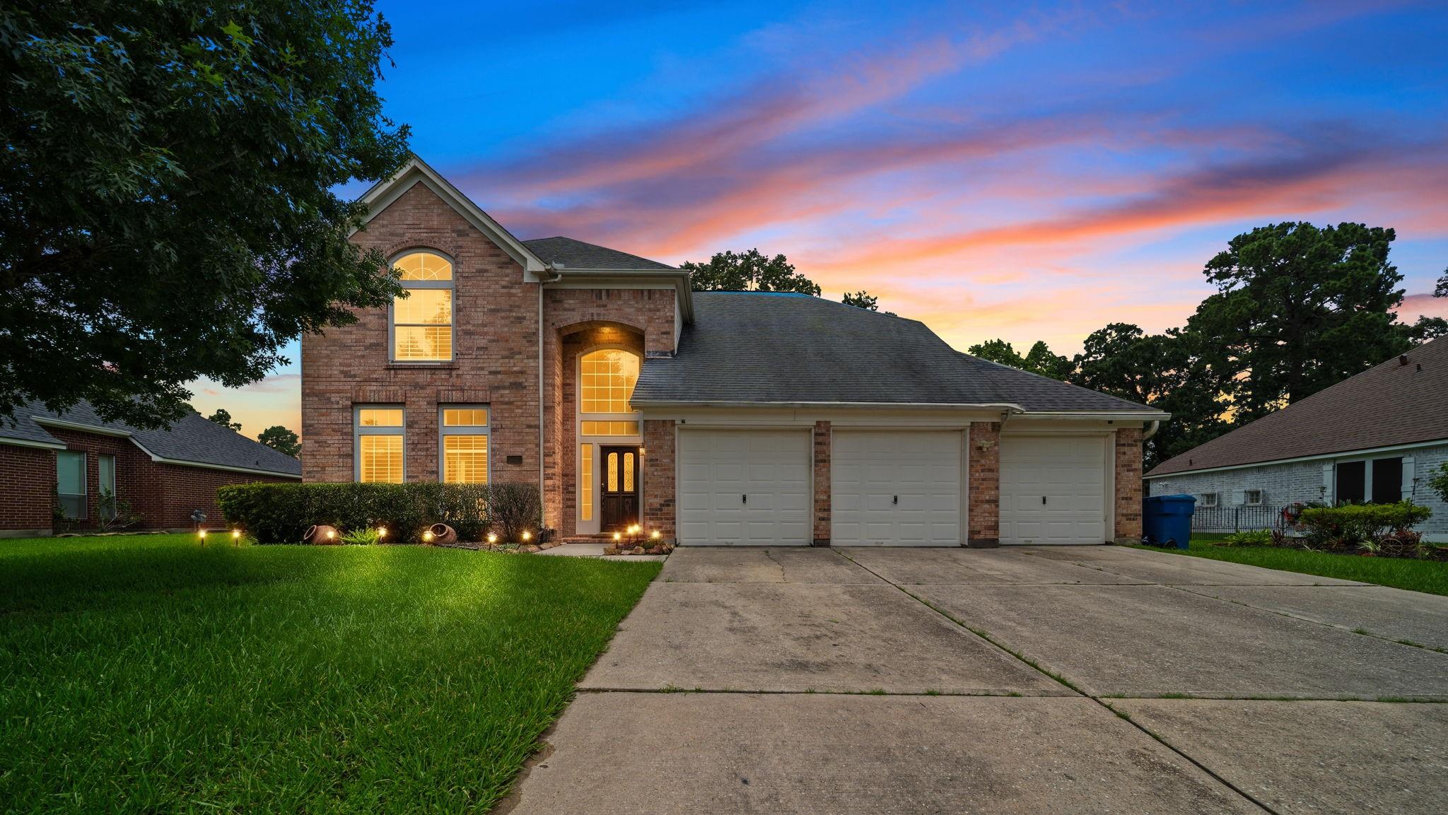 8107 Trophy Place Drive — photo
