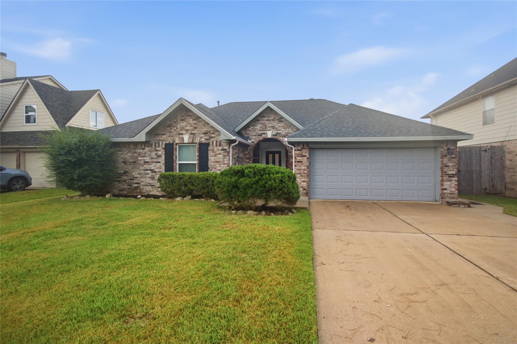 4527 Ireland Lane — photo
