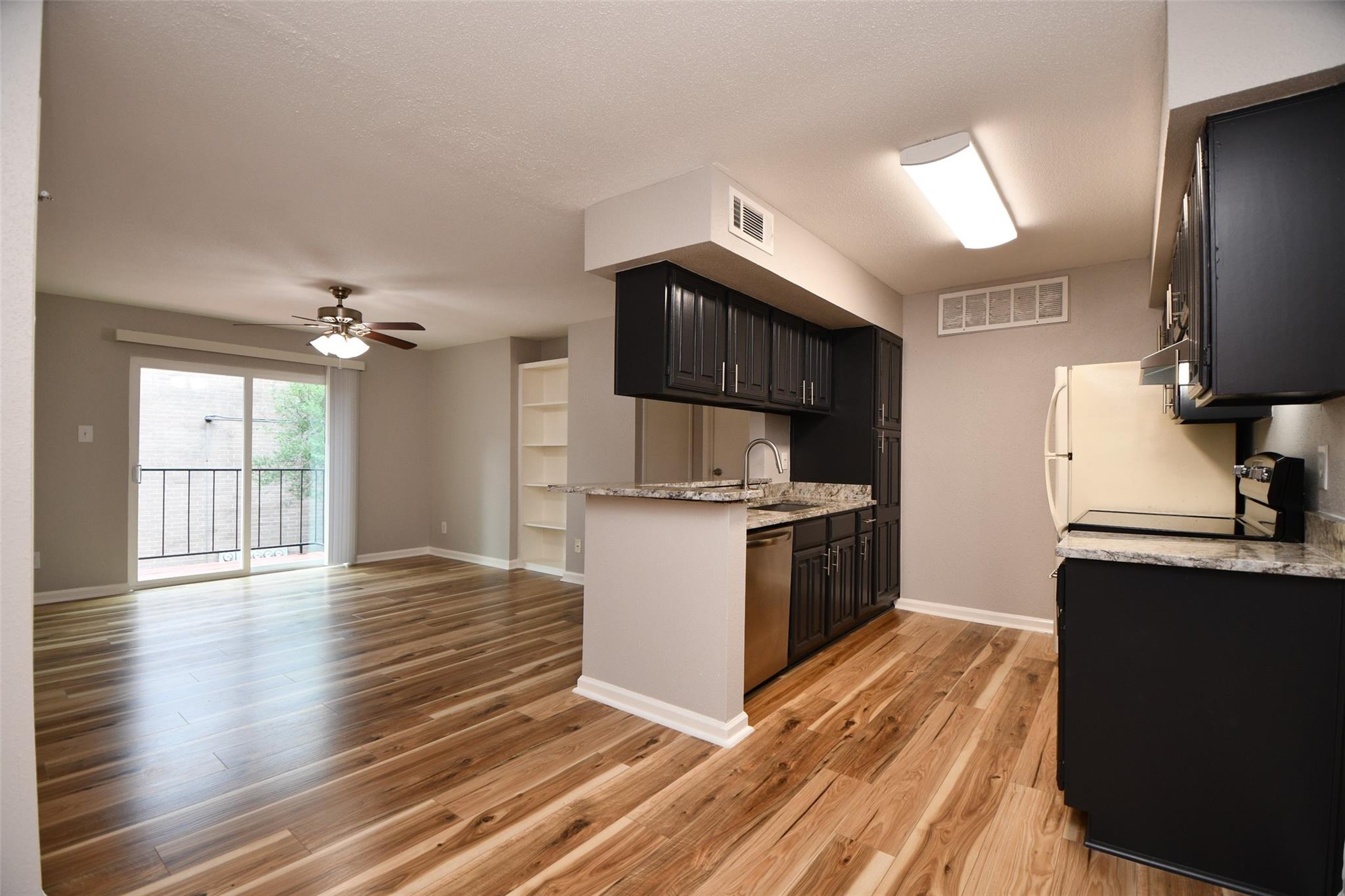 12955 Woodforest Boulevard #20 — photo