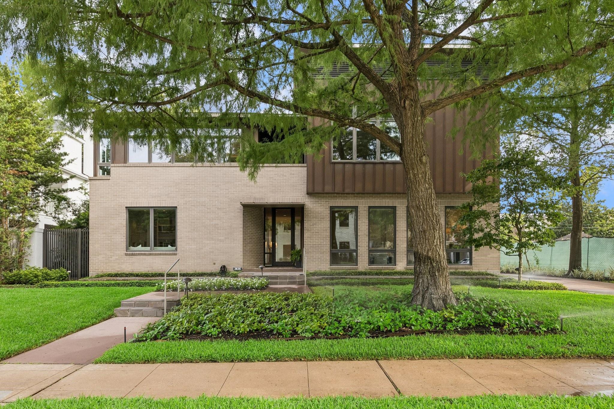 3635 Overbrook Lane — photo