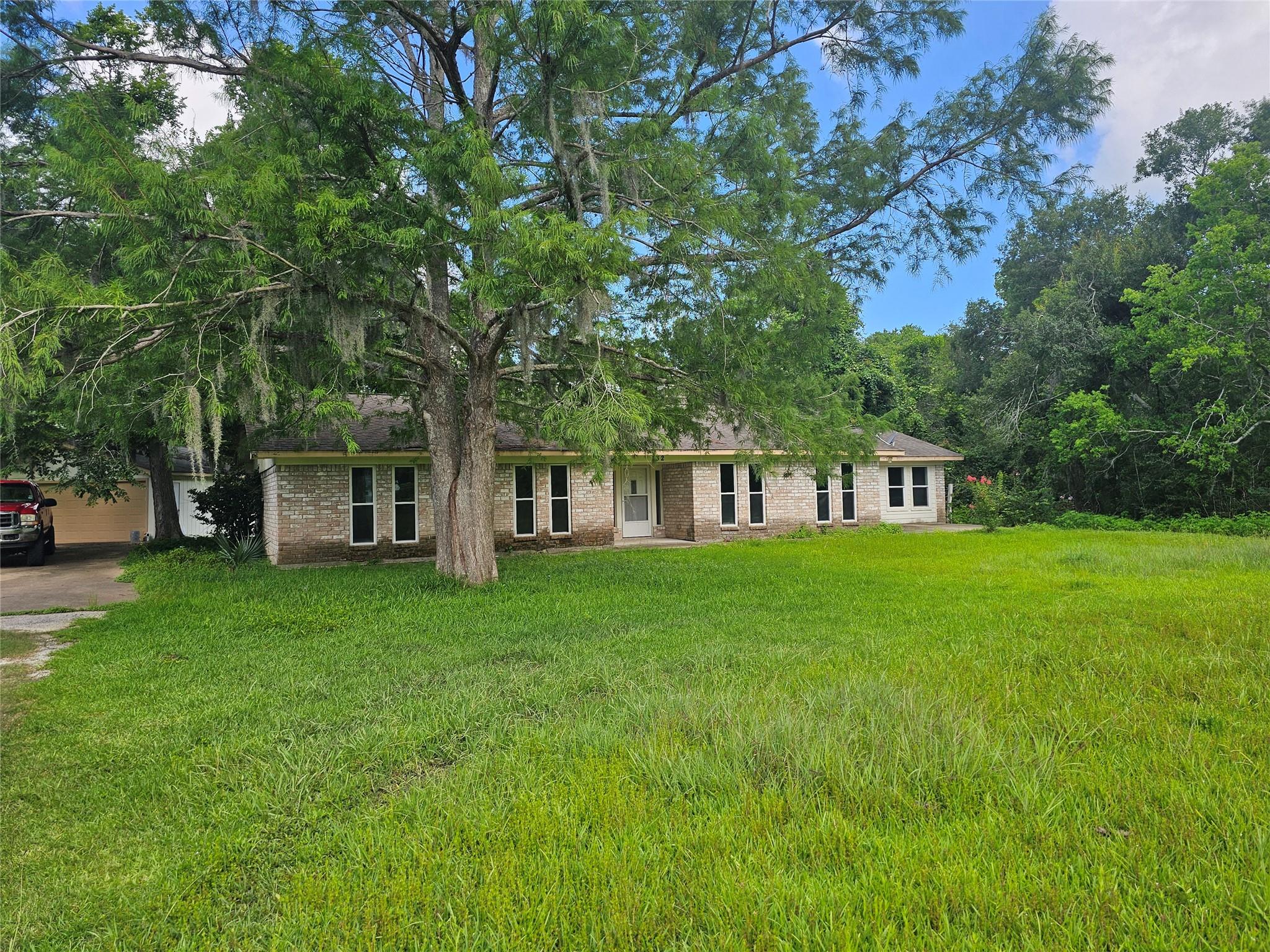 132 Otter Trail — photo