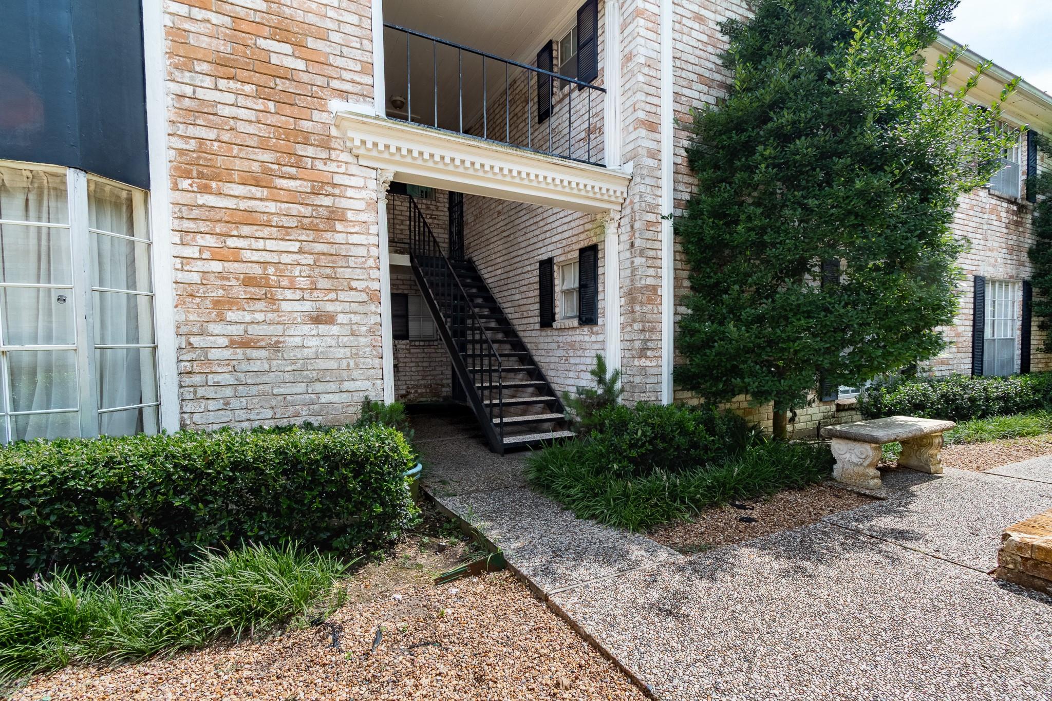 7900 Westheimer Road #216 — photo