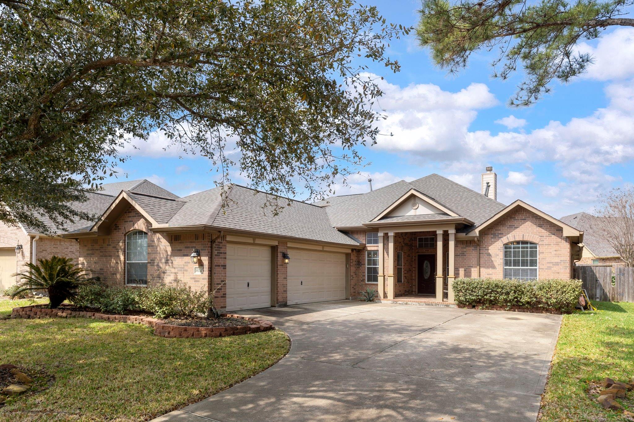 20710 Wagon Bridge Lane — photo