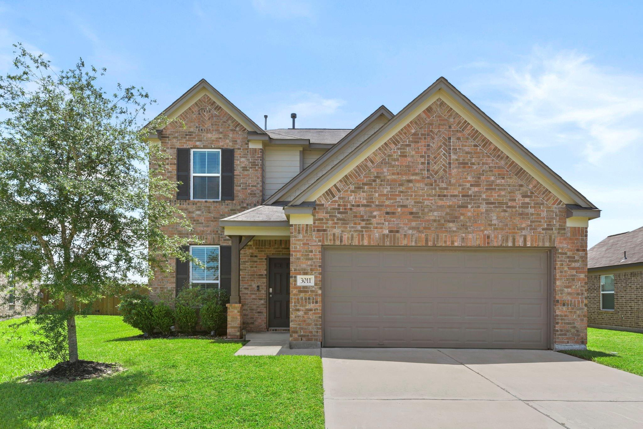 3011 Tandem Court — photo