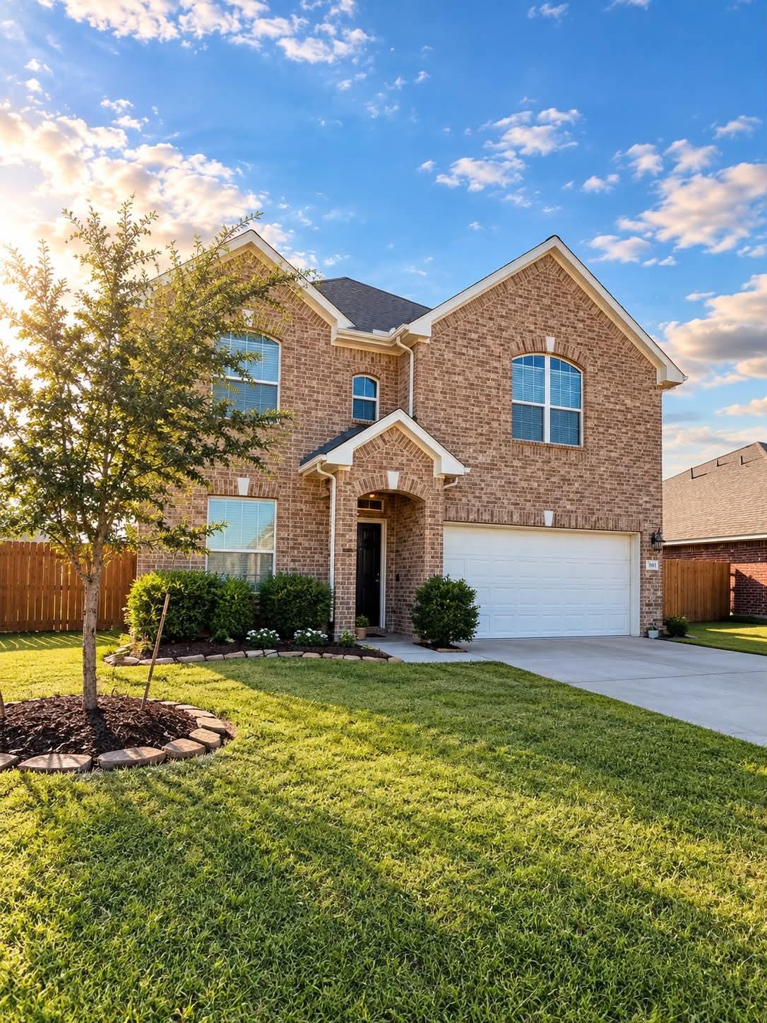 134 Brazos Drive — photo