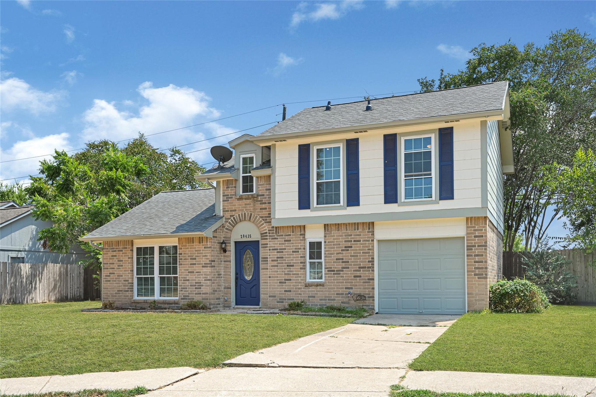 20435 Blue Juniper Drive — photo