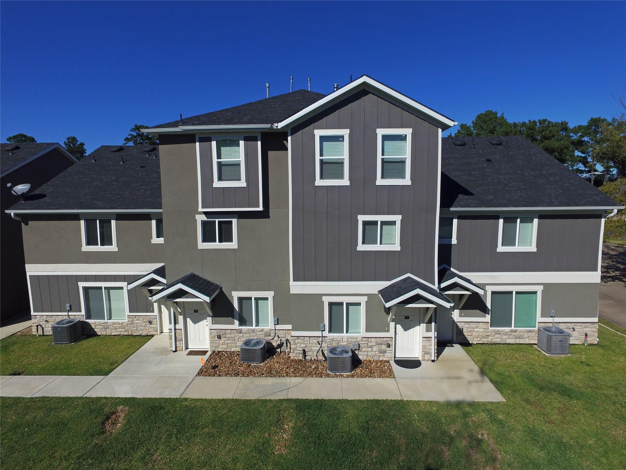 10535 Mills Road #4B — photo