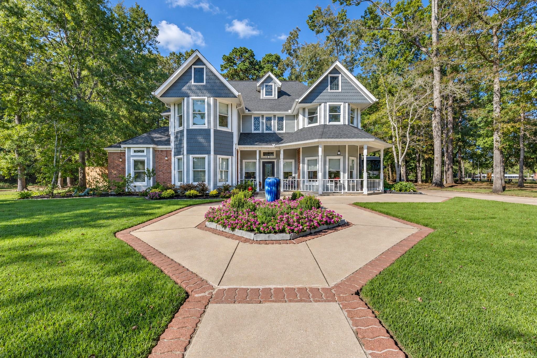 111 Shade Crest Lane — photo