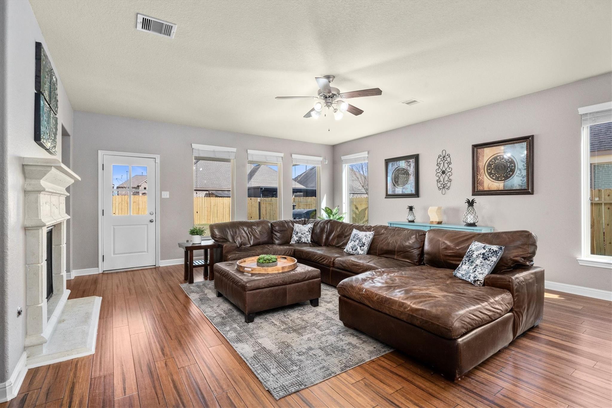 24710 Fawn Ridge Forest Drive, Spring, TX 77373
