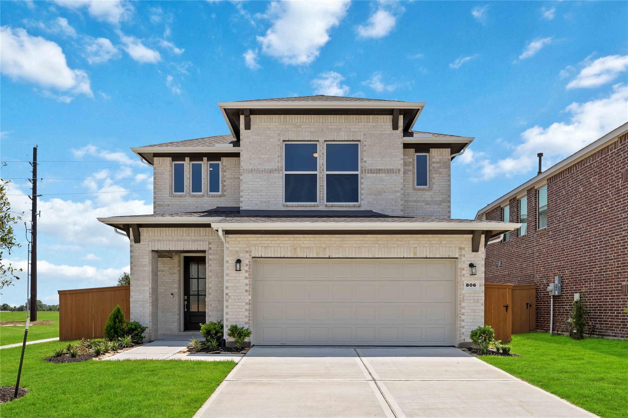 806 Mockingbird Passage Drive — photo