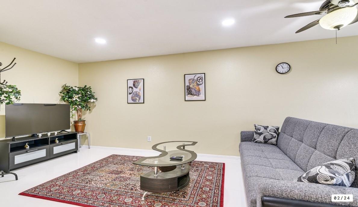2824 S Bartell Drive #27 — photo