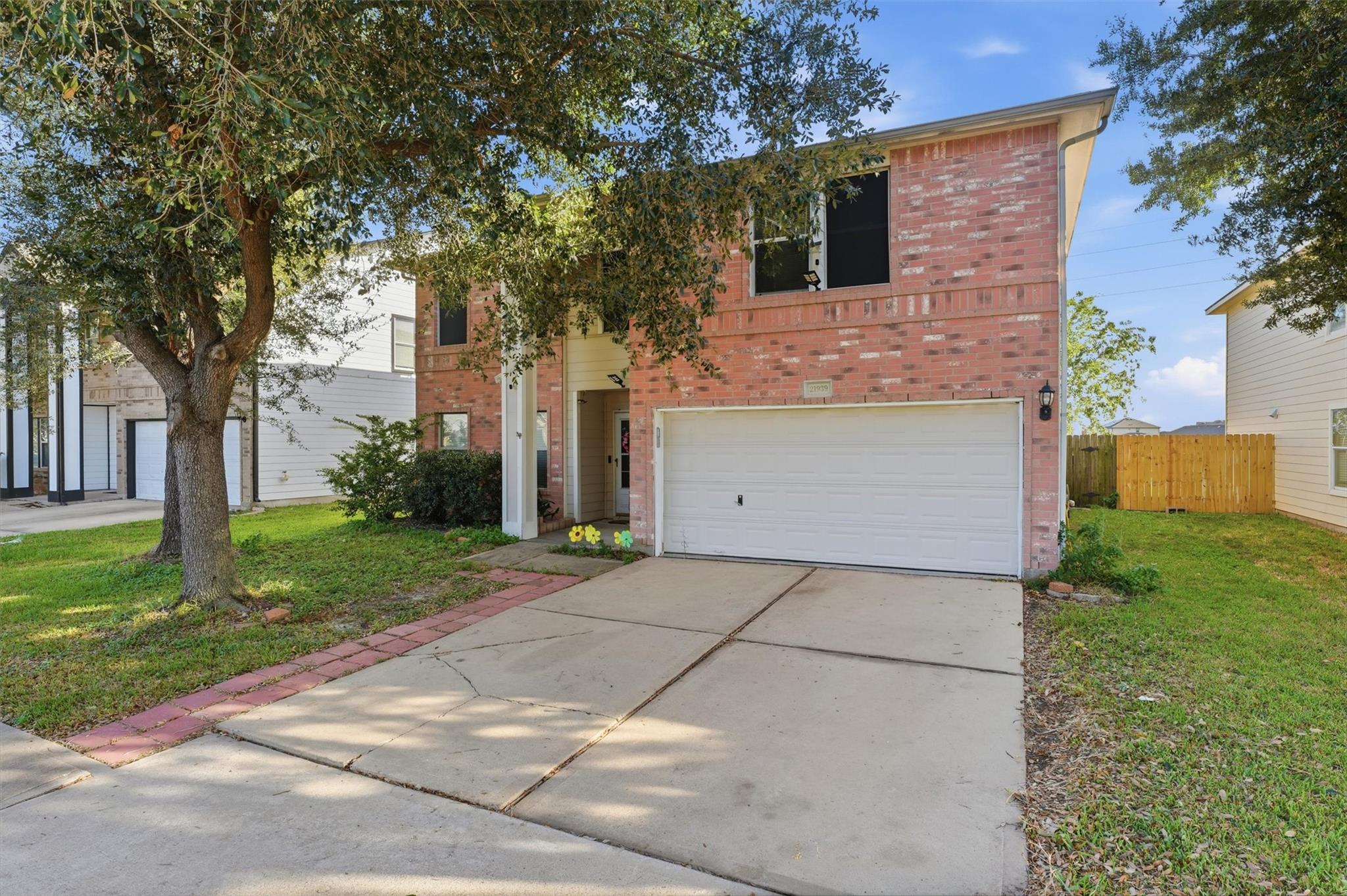 21939 Silverfield Park Lane — photo