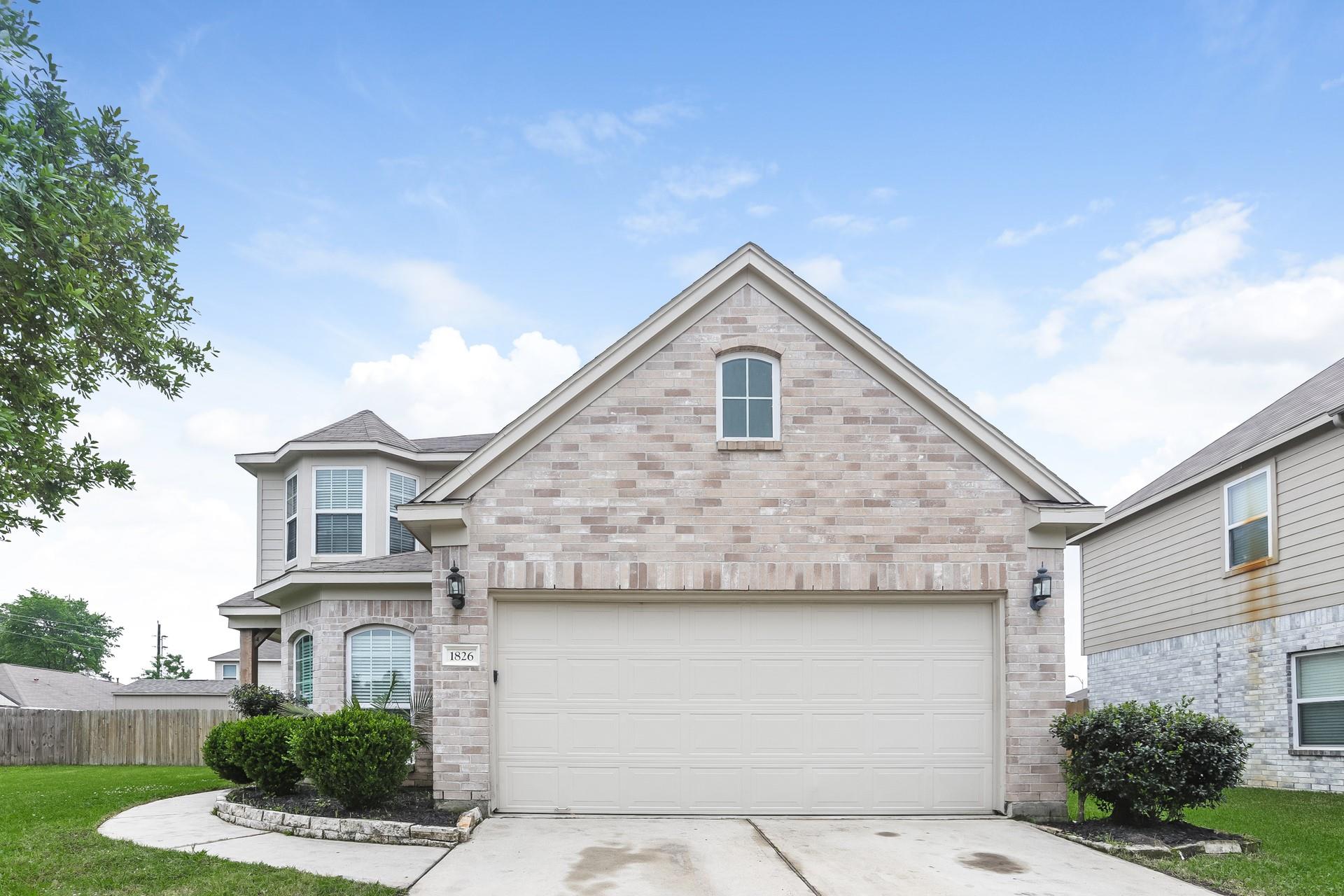 1826 Sun Point Court — photo