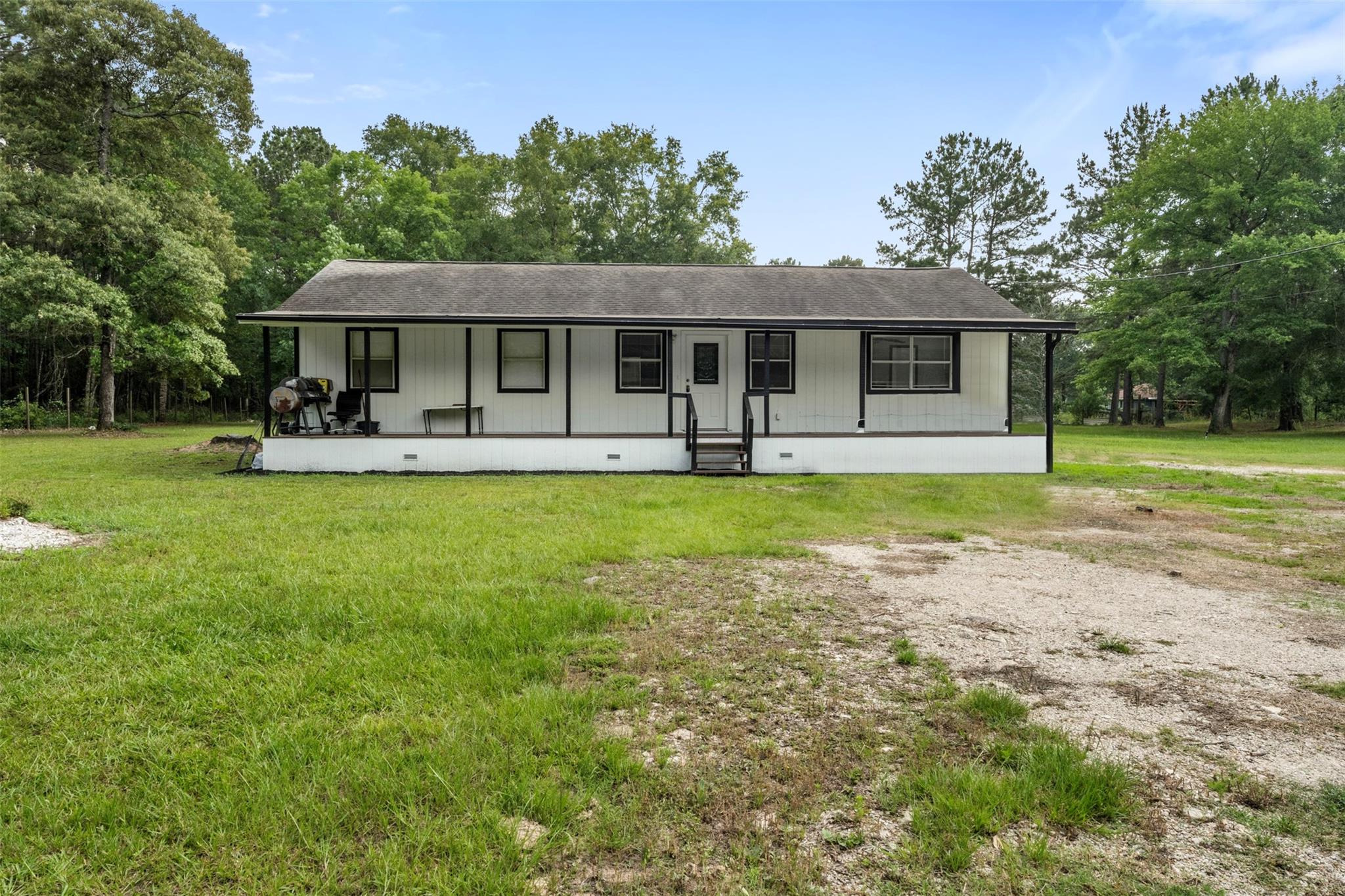 541 Trails End Drive — photo